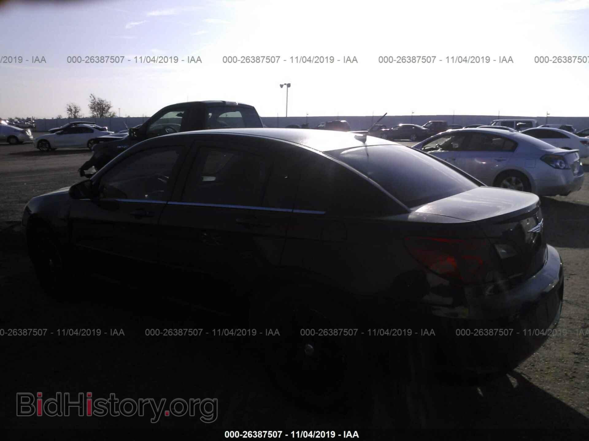 2010 CHRYSLER SEBRING - VIN: 1C3CC5FB9AN147419 - Фото 3