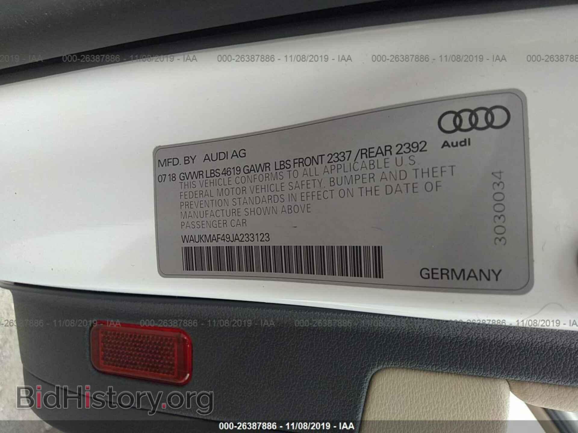2018 AUDI A4 - VIN: WAUKMAF49JA233123 - Фото 9