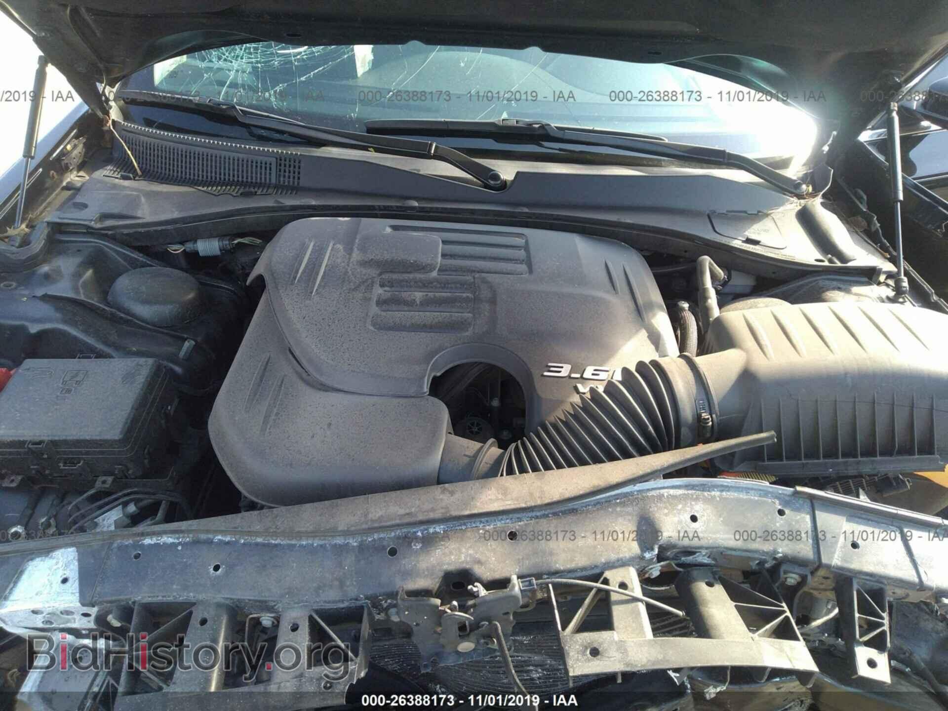 2015 CHRYSLER 300 - VIN: 2C3CCAAG5FH780656 - Фото 10