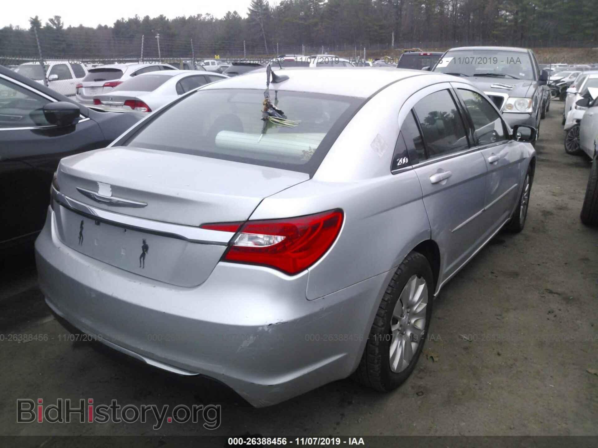 2012 CHRYSLER 200 - VIN: 1C3CCBAB1CN208464 - Фото 4