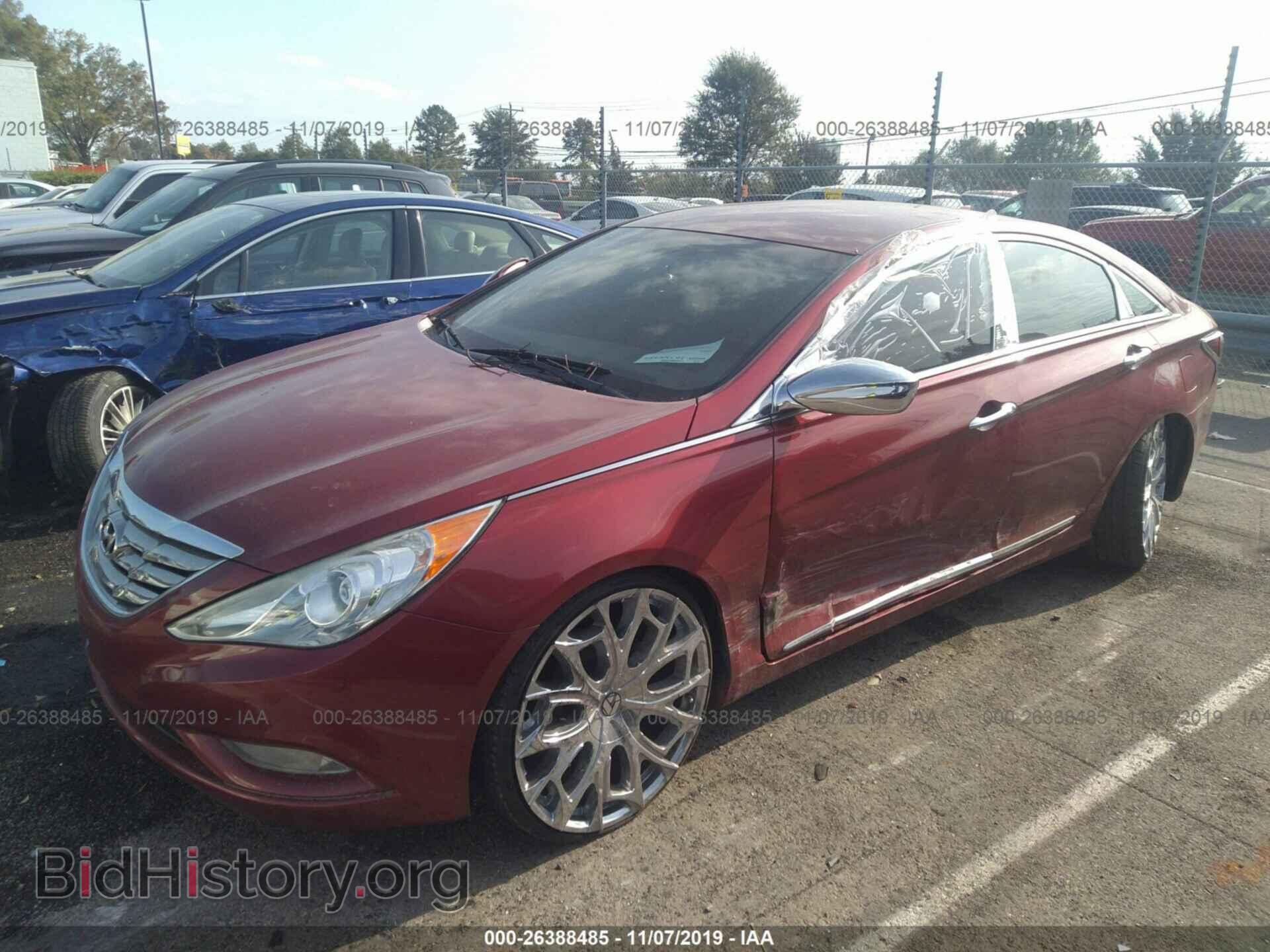 2012 Hyundai Sonata - VIN: 5NPEC4AC0CH454866 - Photo 2