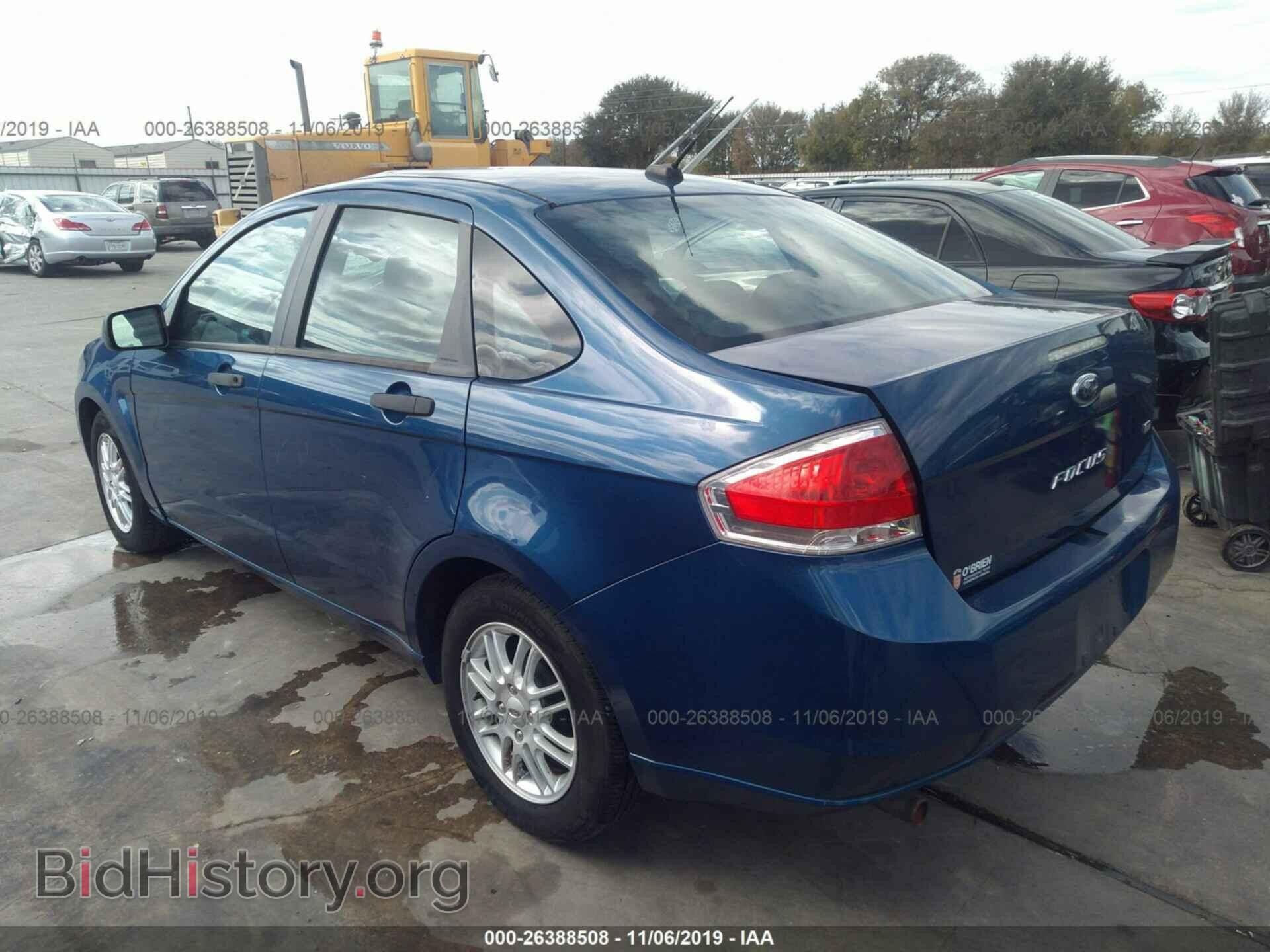 2009 FORD FOCUS - VIN: 1FAHP35NX9W237597 - Фото 3
