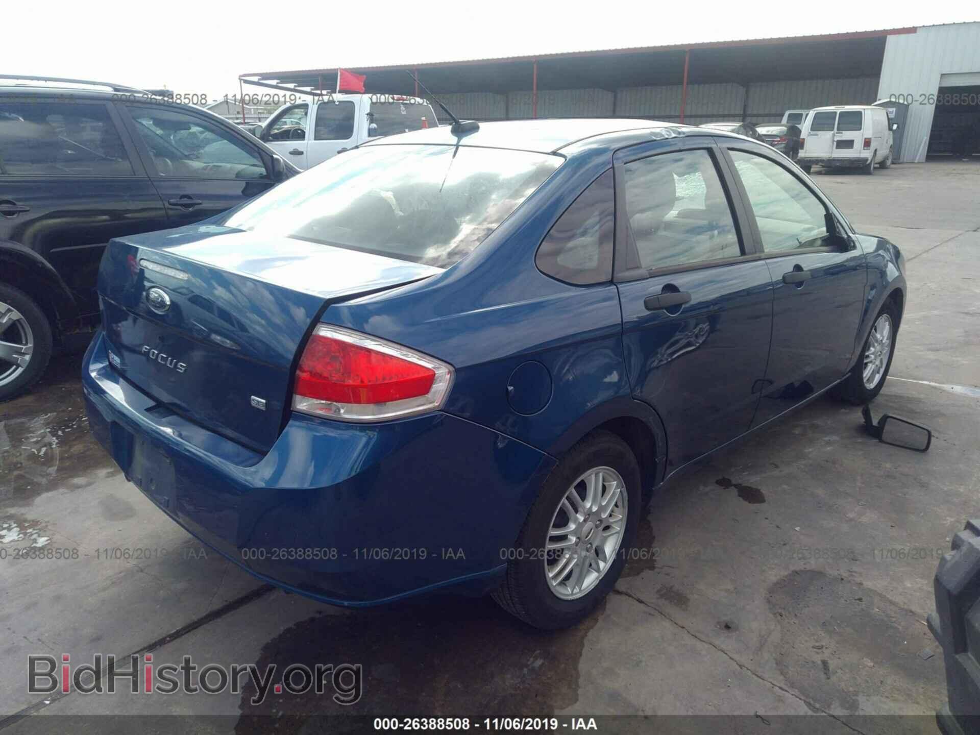 2009 FORD FOCUS - VIN: 1FAHP35NX9W237597 - Фото 4