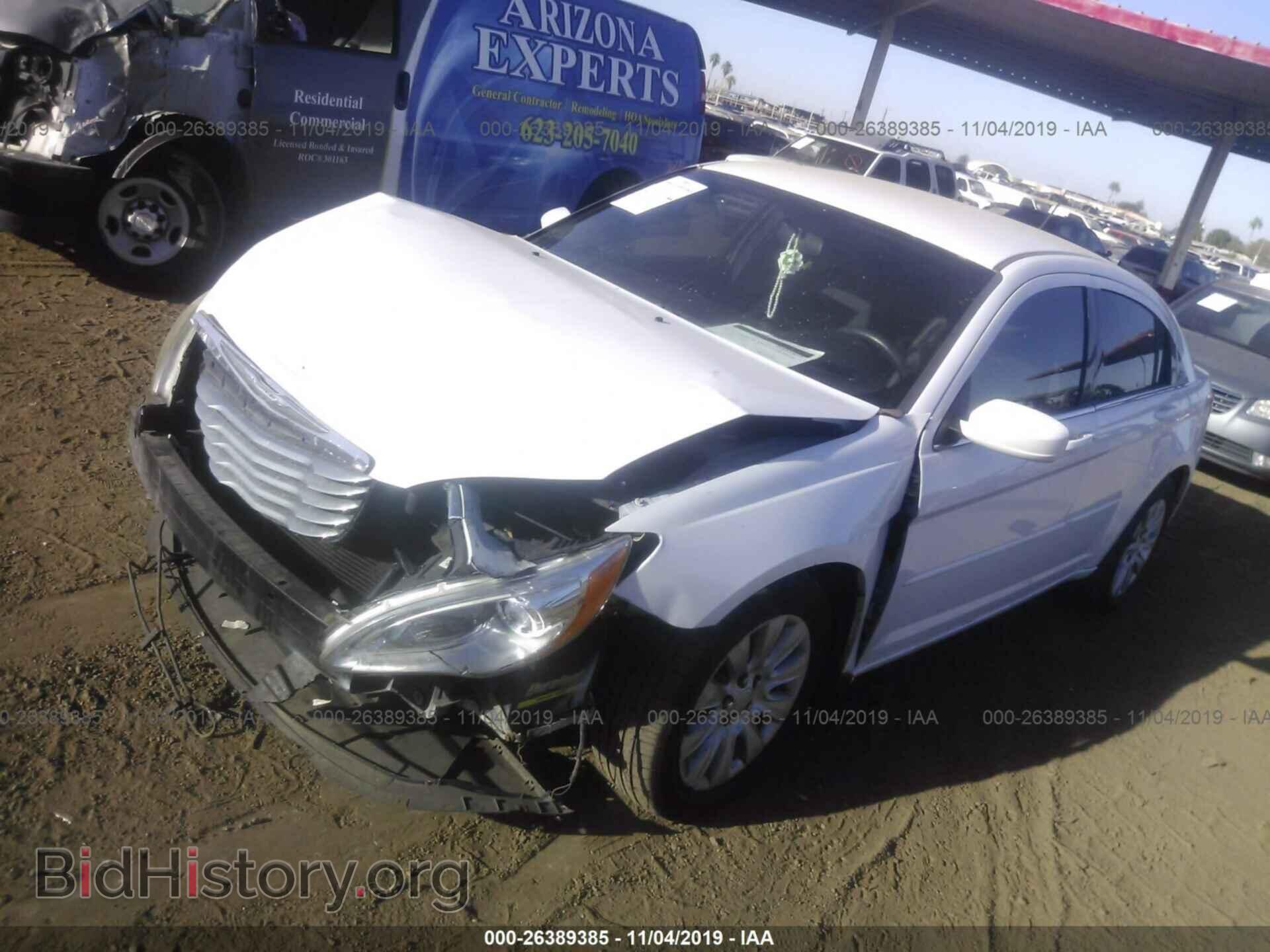 2012 CHRYSLER 200 - VIN: 1C3CCBAB2CN205430 - Фото 2
