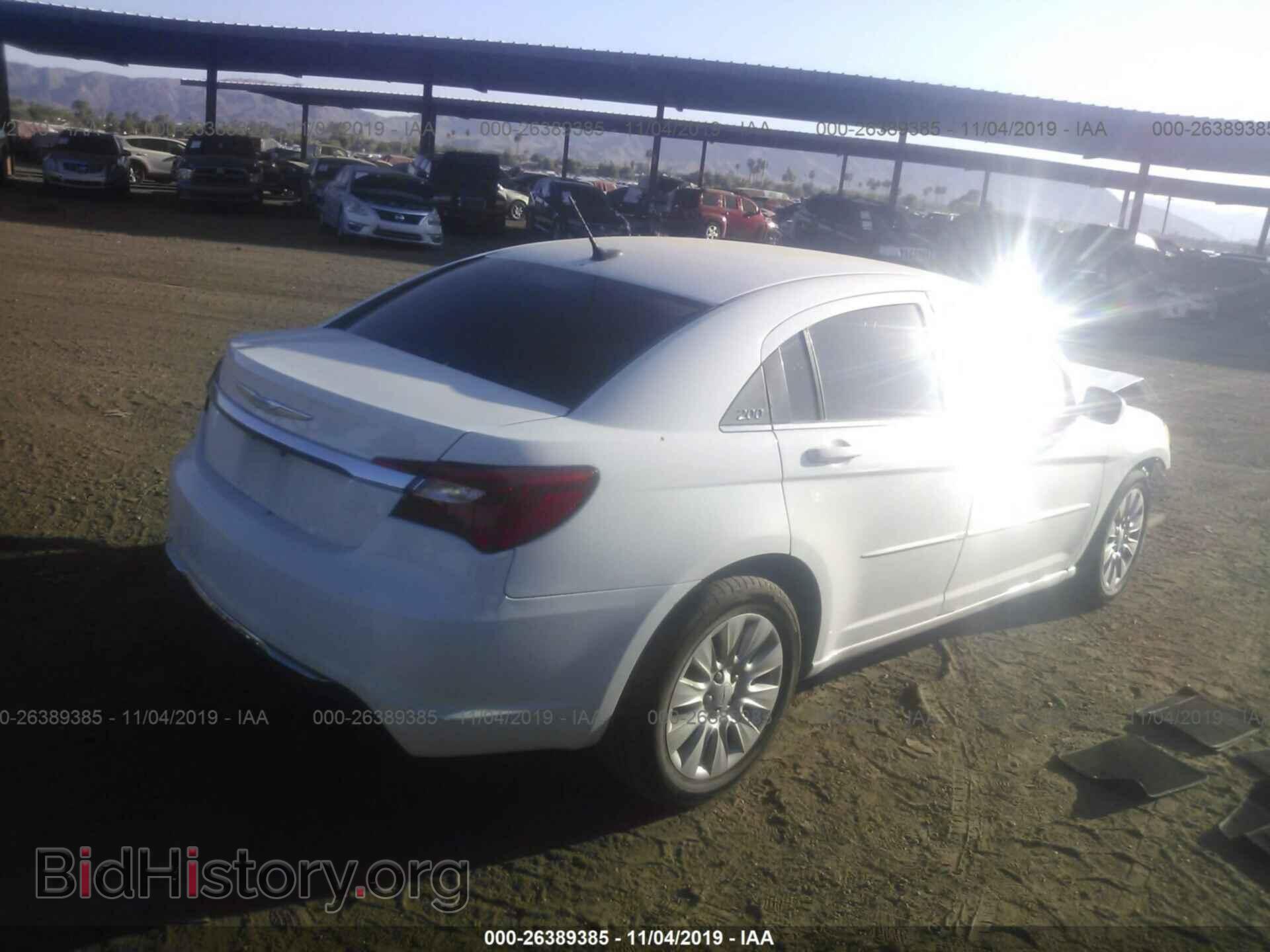 2012 CHRYSLER 200 - VIN: 1C3CCBAB2CN205430 - Фото 4