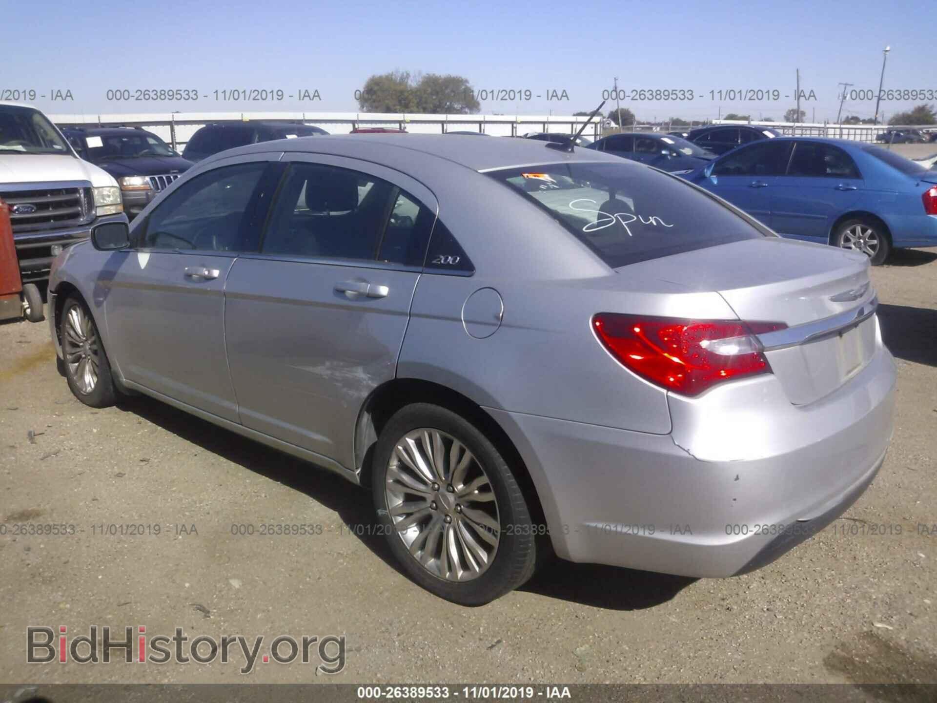 2012 CHRYSLER 200 - VIN: 1C3CCBABXCN105236 - Фото 3