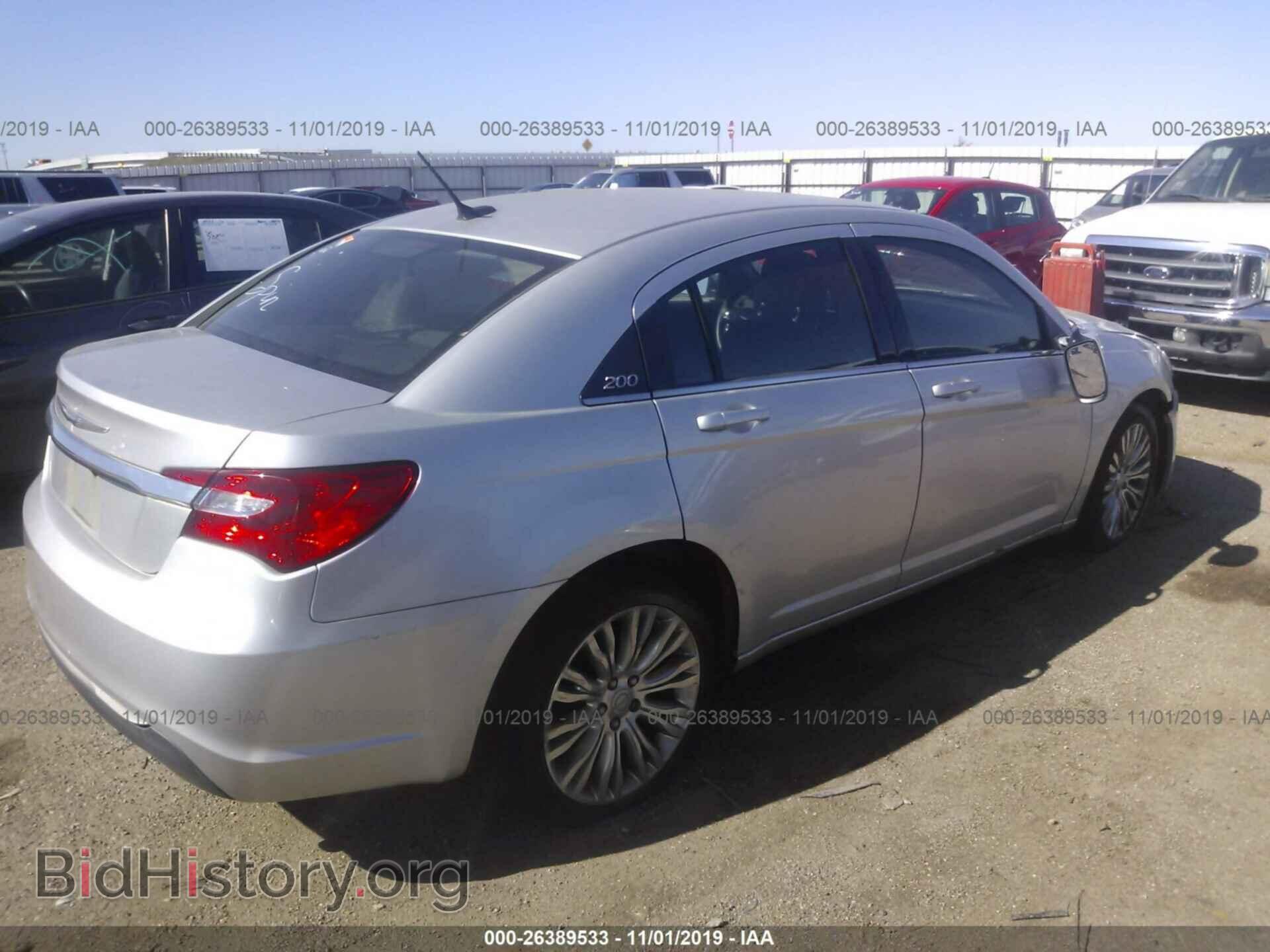 2012 CHRYSLER 200 - VIN: 1C3CCBABXCN105236 - Фото 4