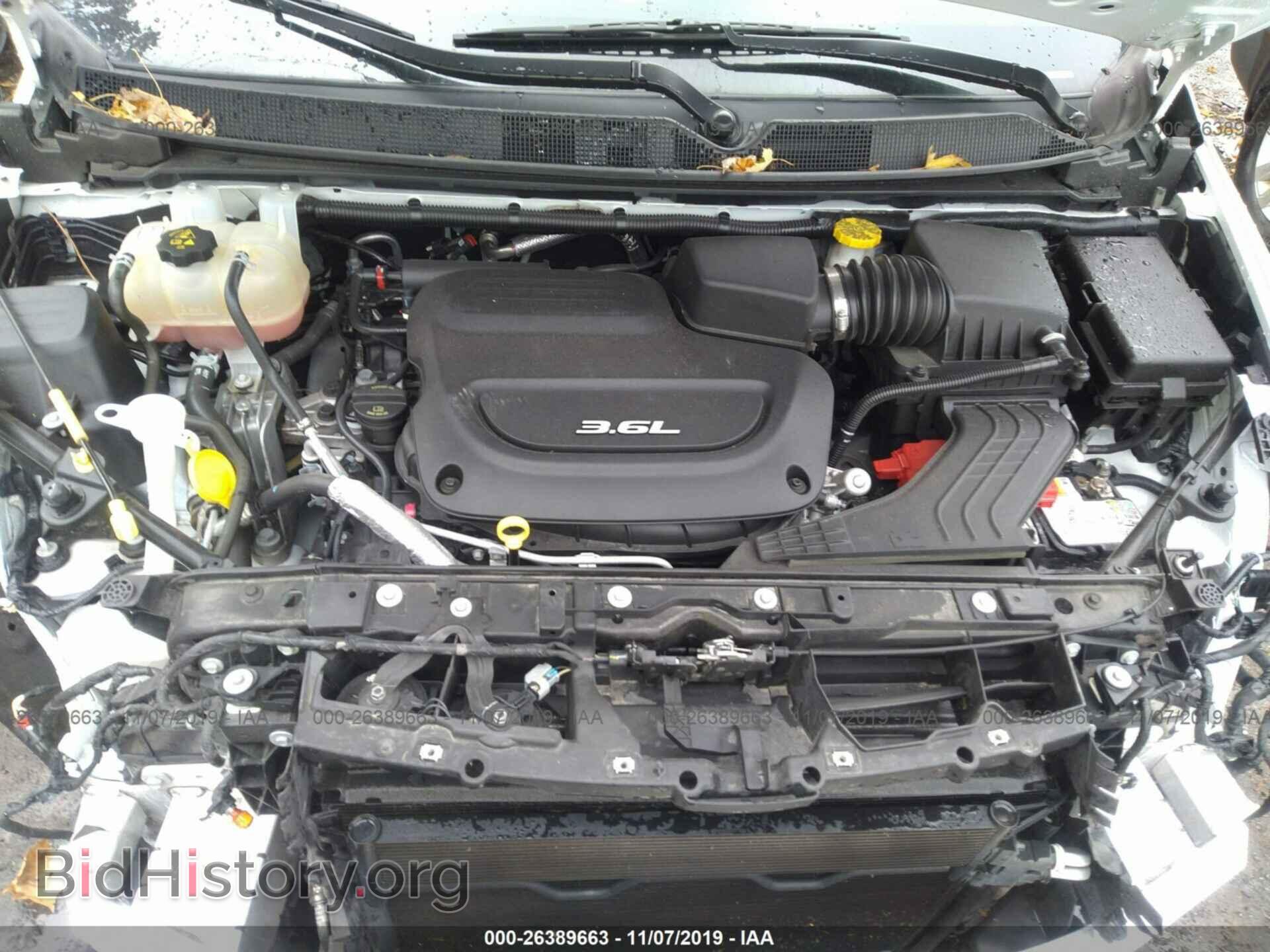 2018 CHRYSLER PACIFICA - VIN: 2C4RC1BGXJR182263 - Фото 10