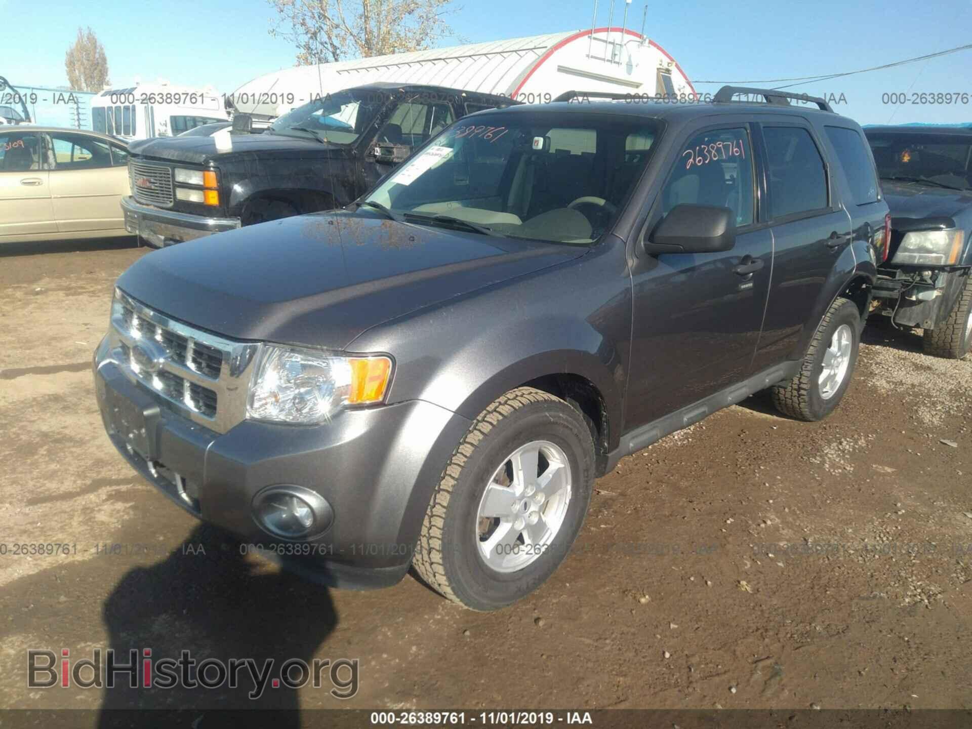 2009 FORD ESCAPE - VIN: 1FMCU93G29KB01388 - Фото 2