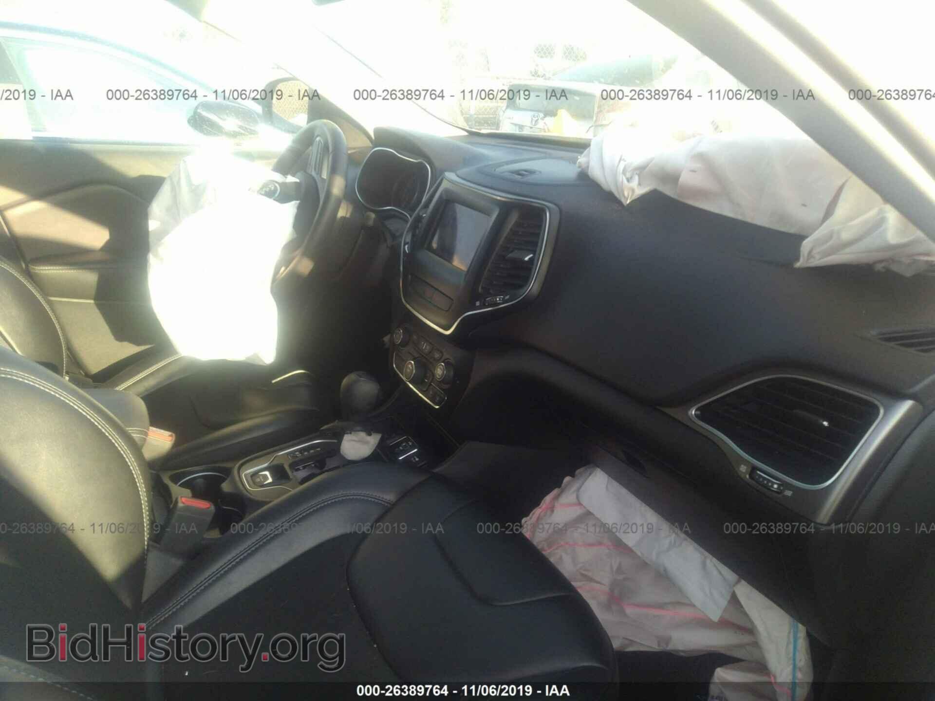 2019 JEEP CHEROKEE - VIN: 1C4PJLLB2KD219998 - Photo 5