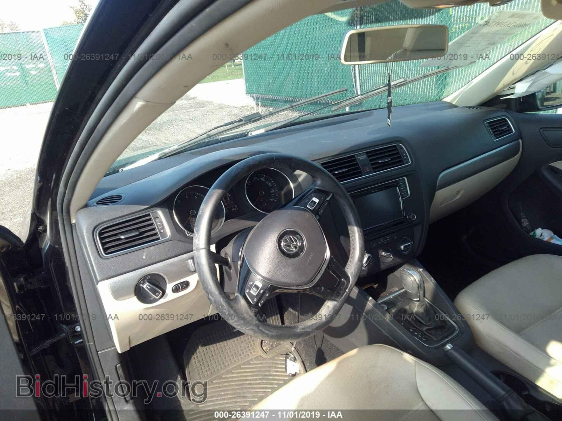 2017 VOLKSWAGEN JETTA - VIN: 3VWDB7AJ2HM281820 - Фото 5