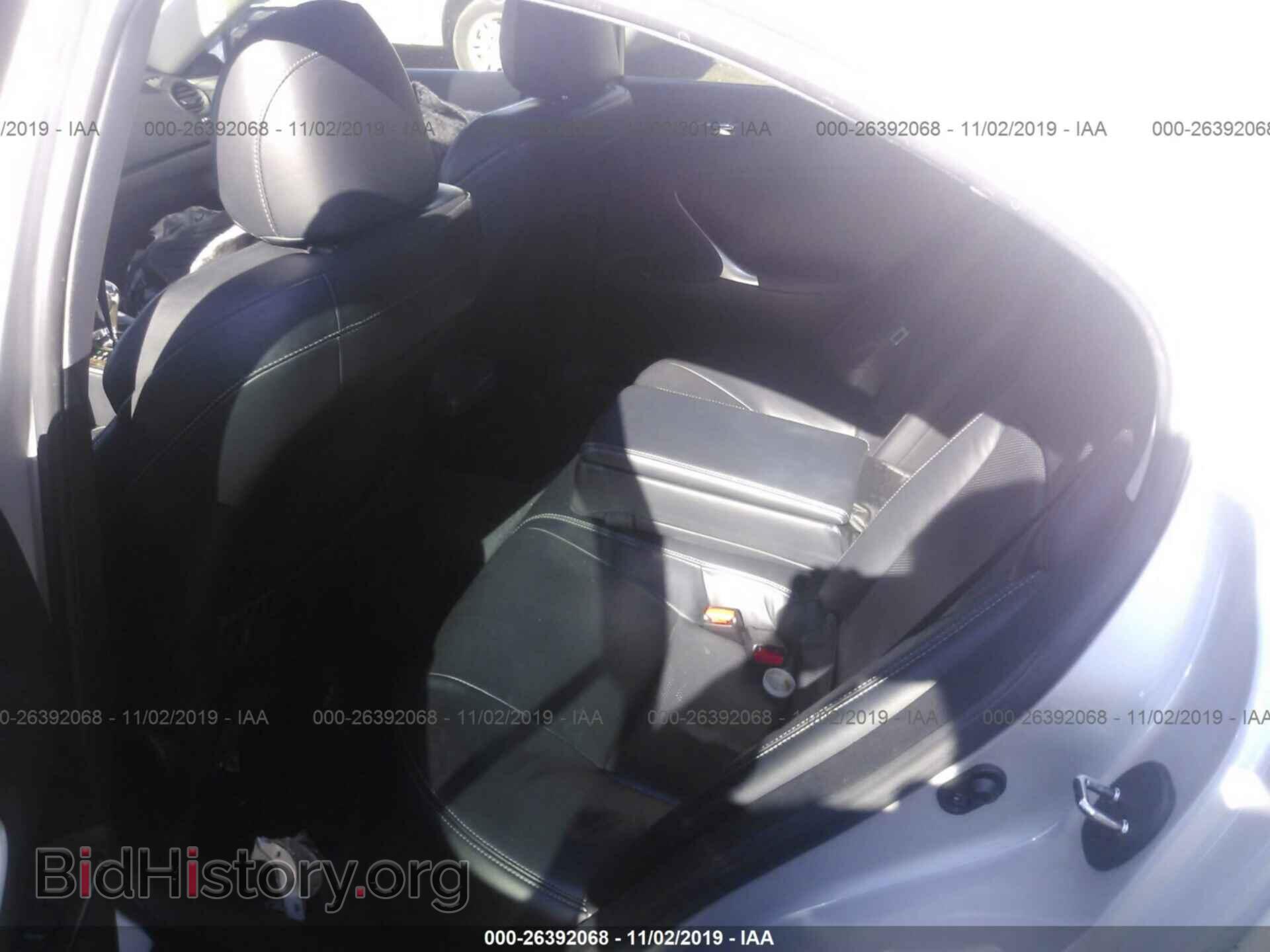 2010 LEXUS IS - VIN: JTHCF5C20A2033588 - Photo 8