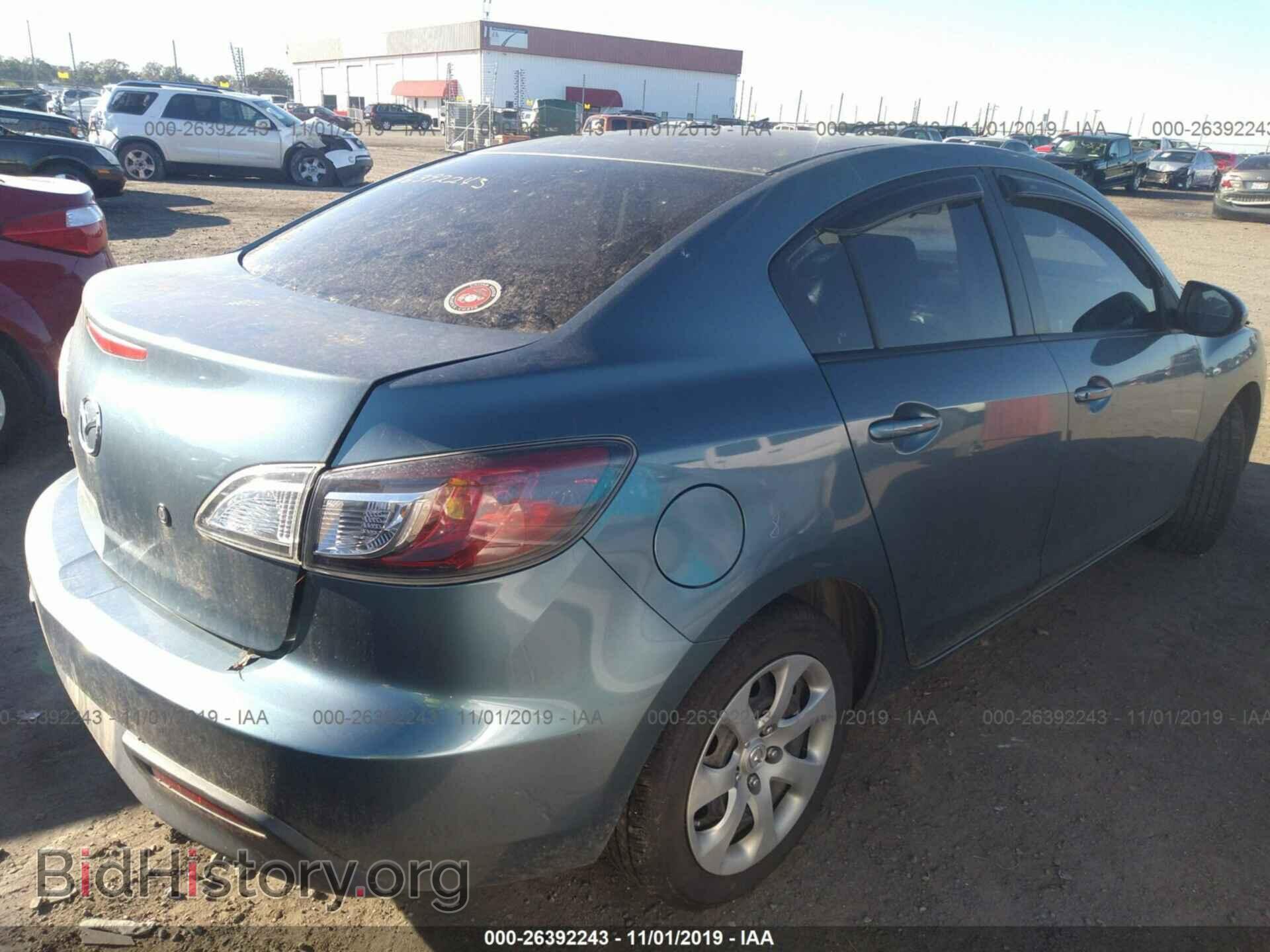 2011 MAZDA 3 - VIN: JM1BL1UF2B1442571 - Photo 4