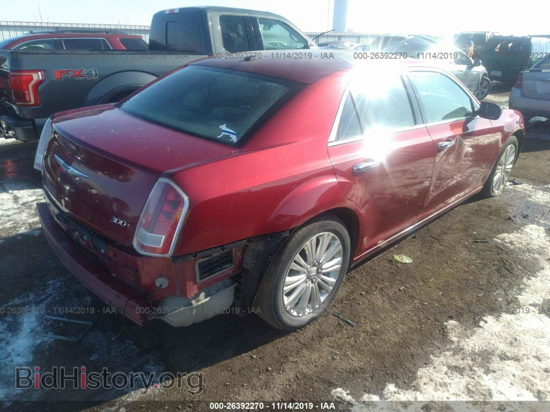 2012 CHRYSLER 300 - VIN: 2C3CCAHG9CH236257 - Фото 4