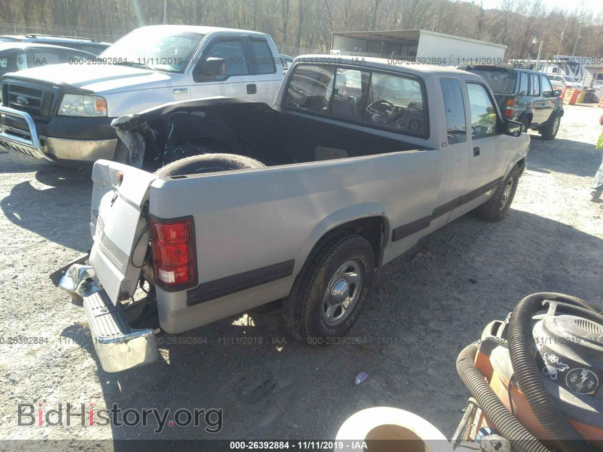 1995 DODGE DAKOTA - VIN: 1B7GL23YXSS352030 - Фото 4