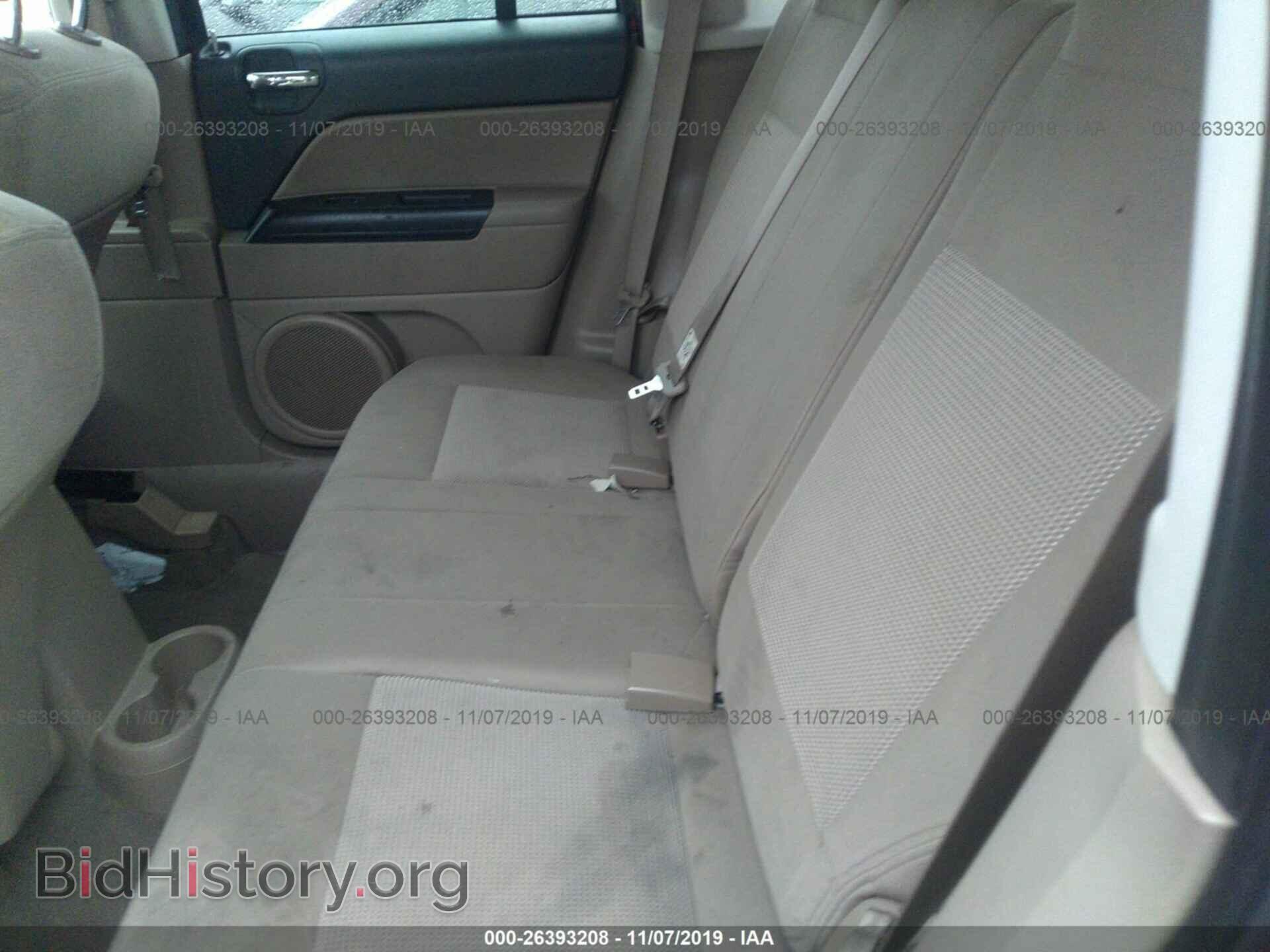 2011 JEEP COMPASS - VIN: 1J4NT1FA8BD224951 - Фото 8