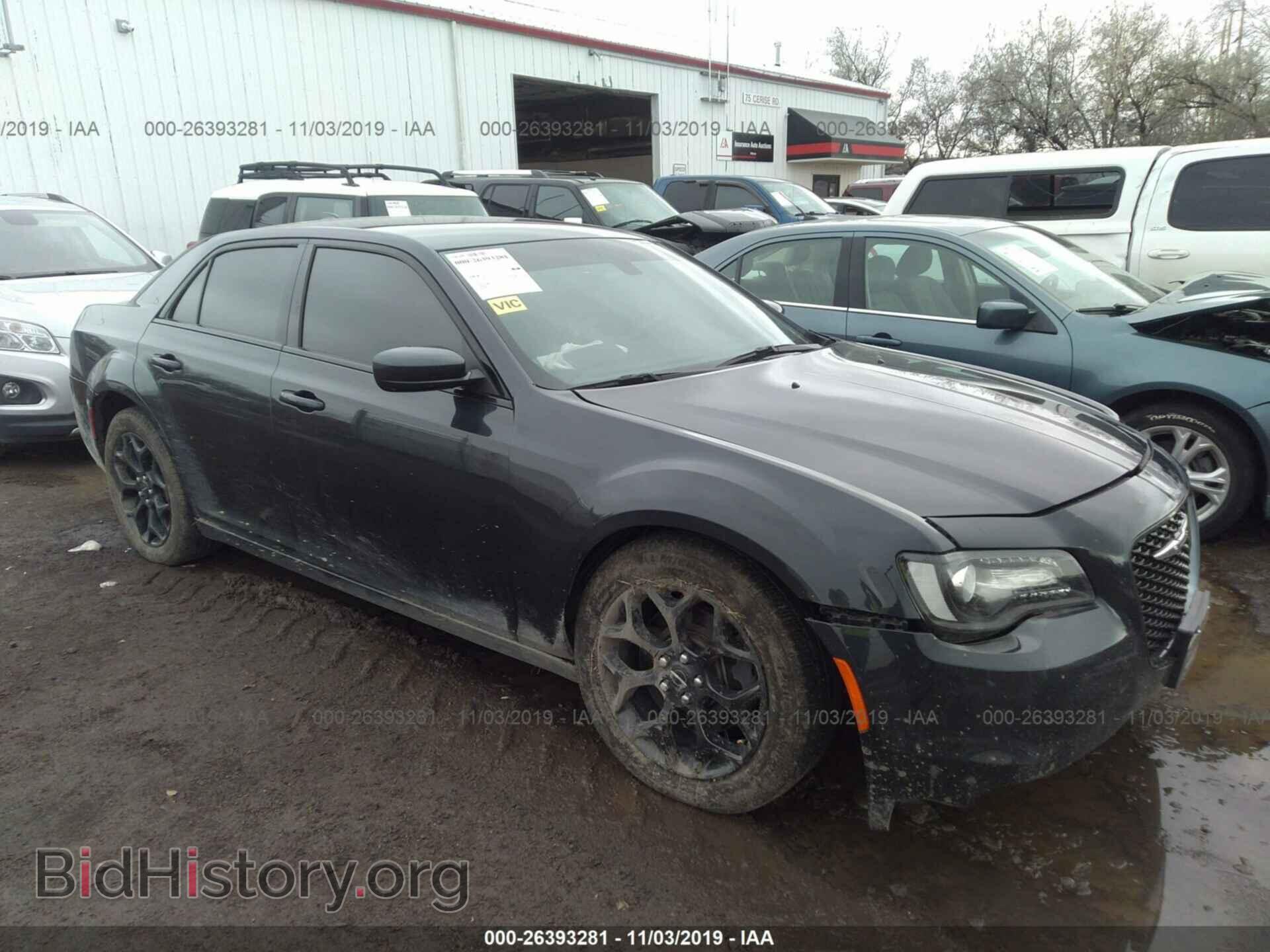 Фотография 2C3CCAGG3KH542998 - CHRYSLER 300 2019