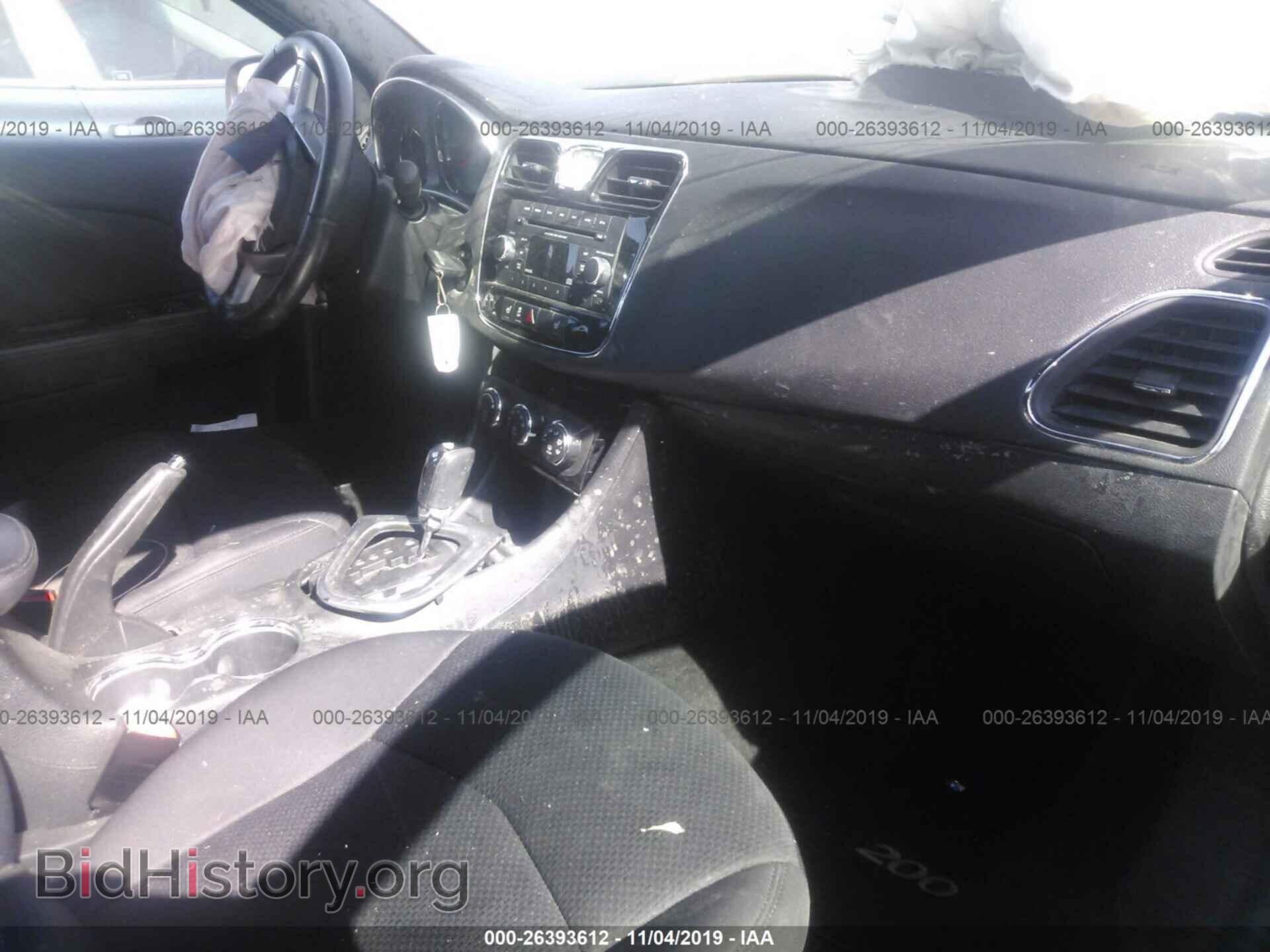 2012 CHRYSLER 200 - VIN: 1C3CCBBGXCN307665 - Фото 5