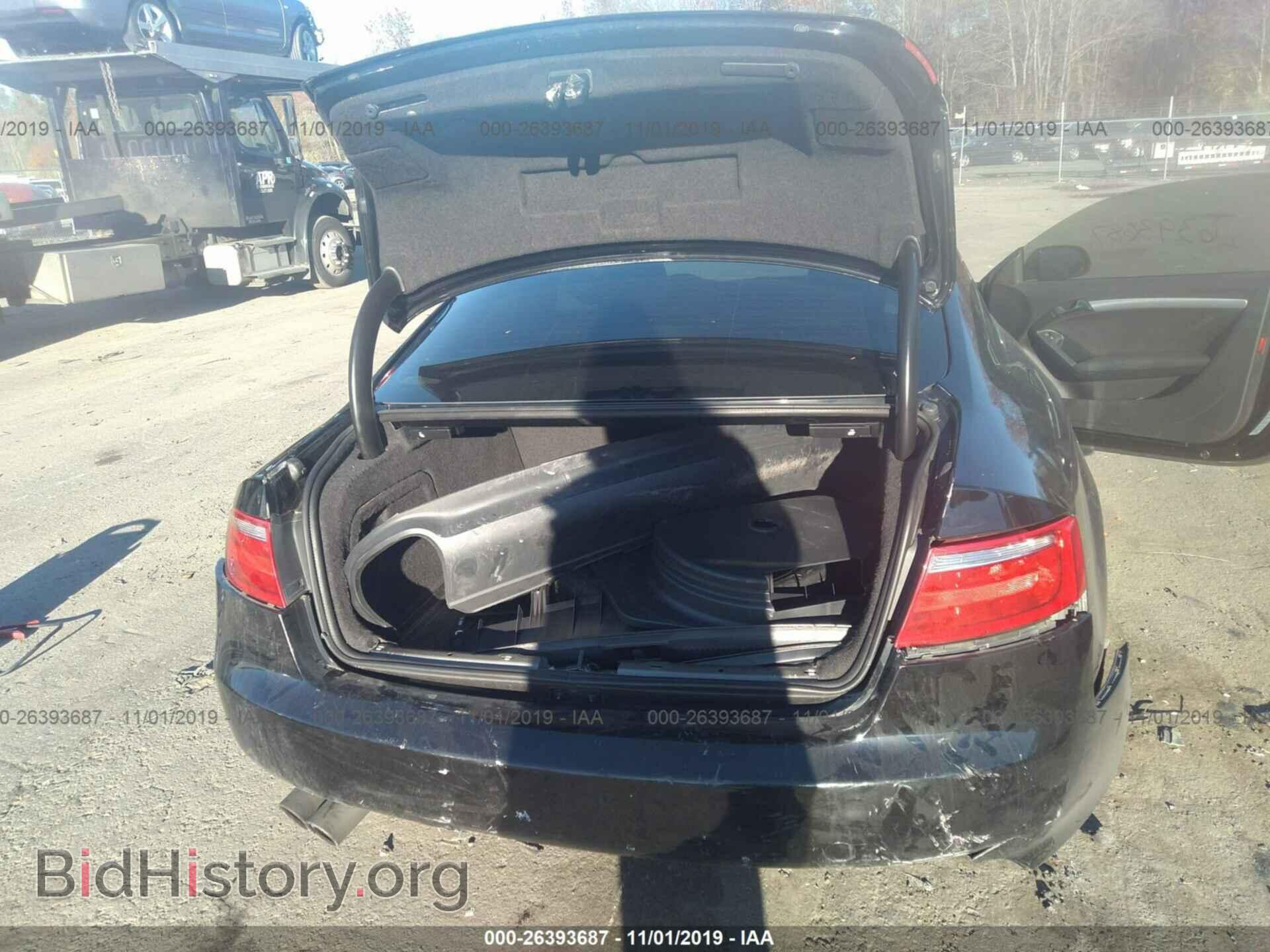 2011 AUDI A5 - VIN: WAUCFAFR7BA011112 - Фото 6