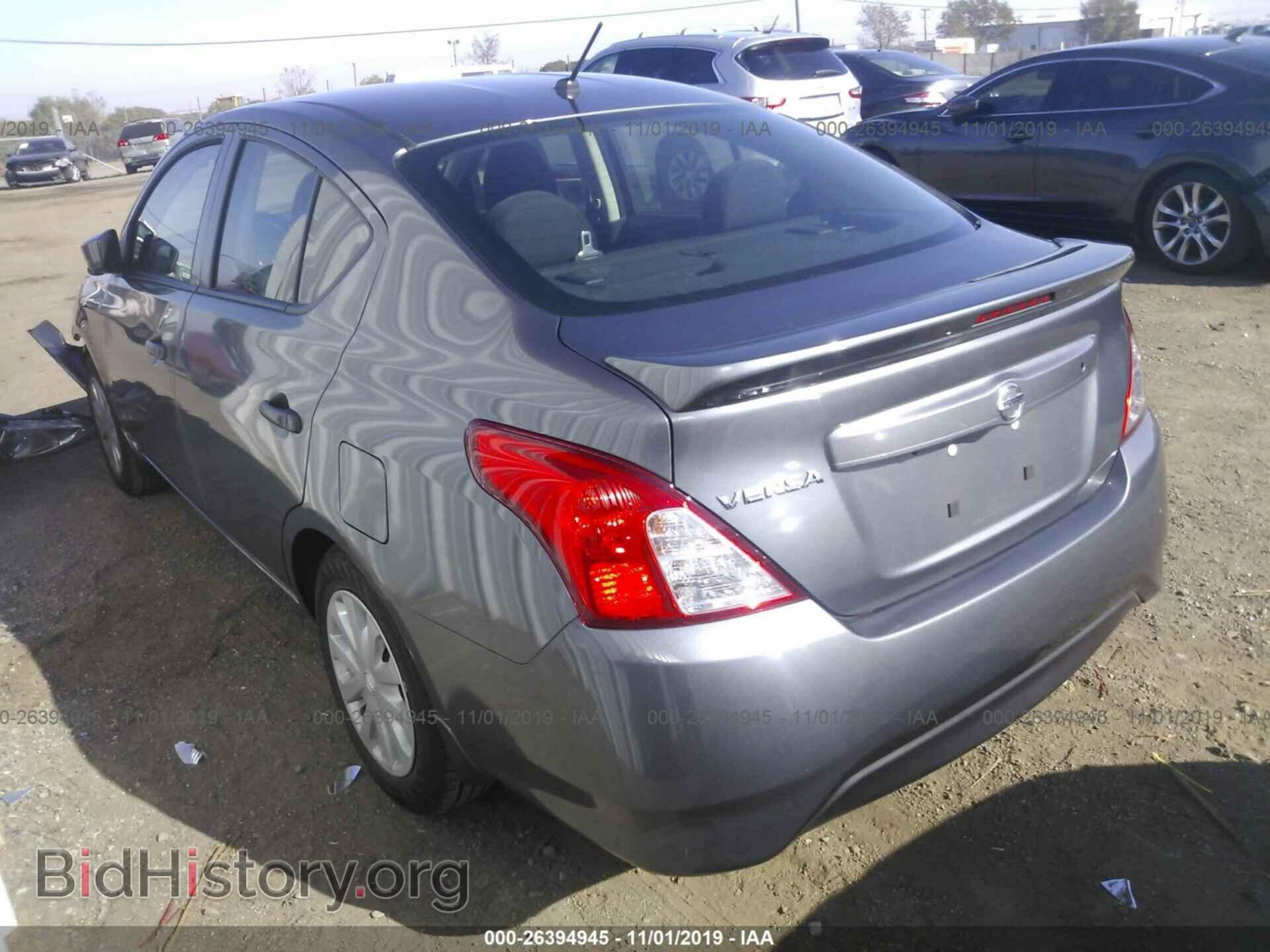 2019 NISSAN VERSA - VIN: 3N1CN7AP3KL870434 - Фото 3