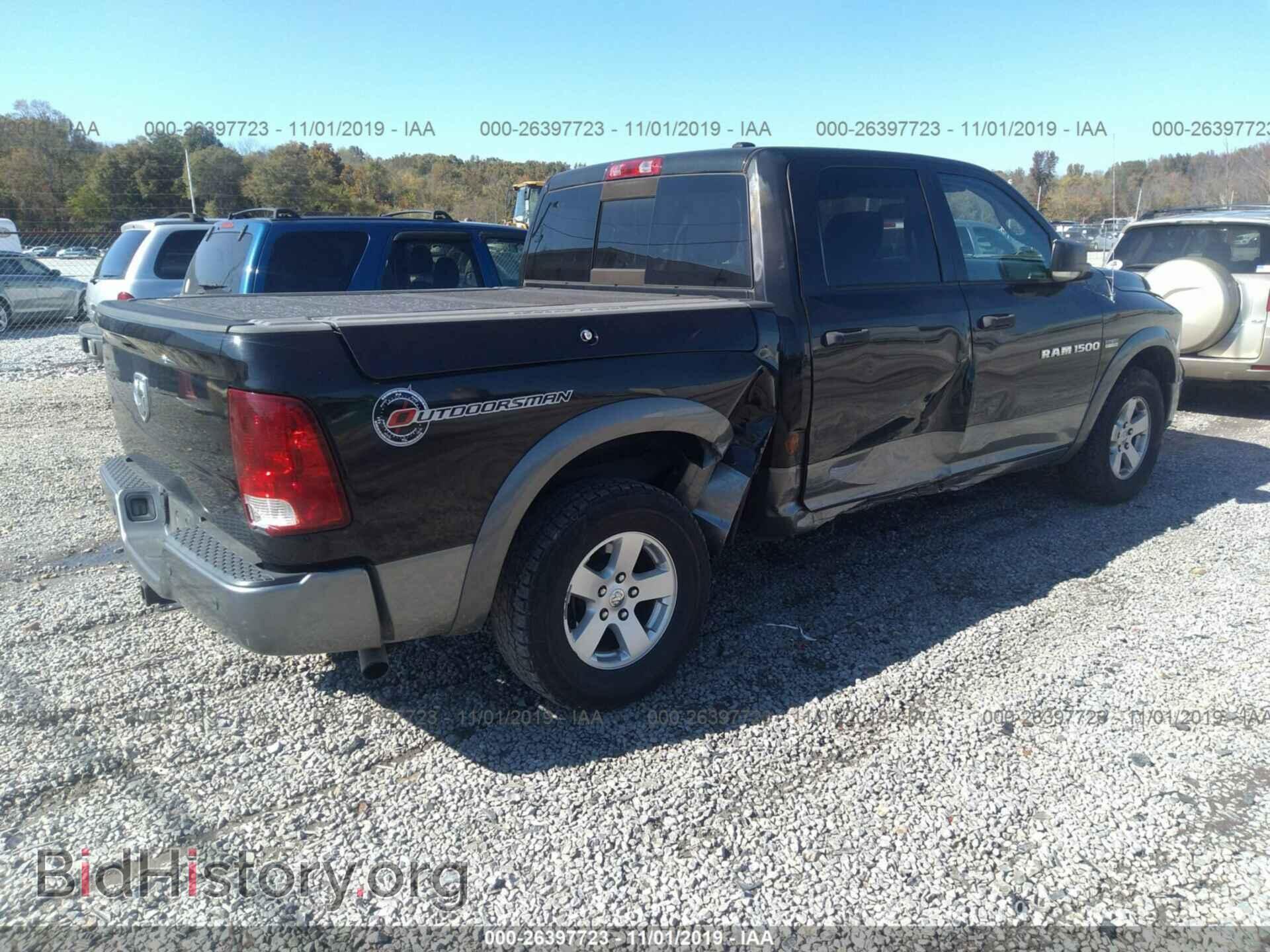 2011 DODGE RAM 1500 - VIN: 1D7RB1CT8BS615521 - Фото 4