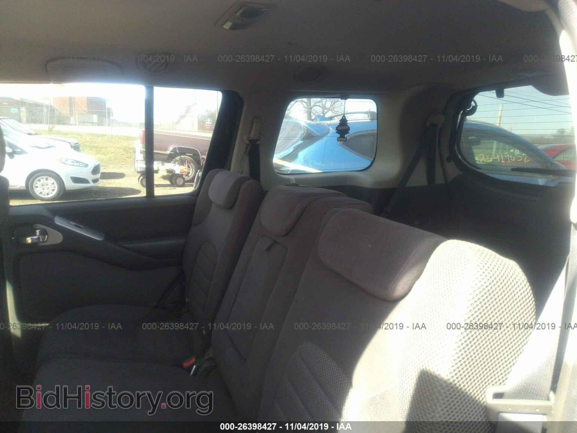 2011 NISSAN PATHFINDER - VIN: 5N1AR1NNXBC600090 - Фото 8