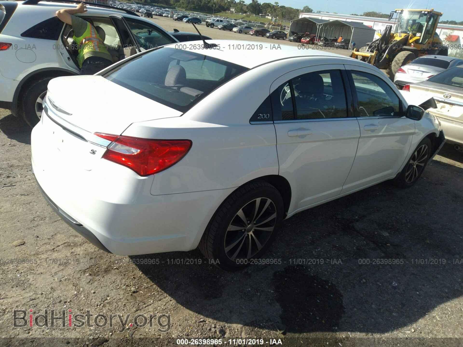 2012 CHRYSLER 200 - VIN: 1C3CCBBG5CN251280 - Фото 4
