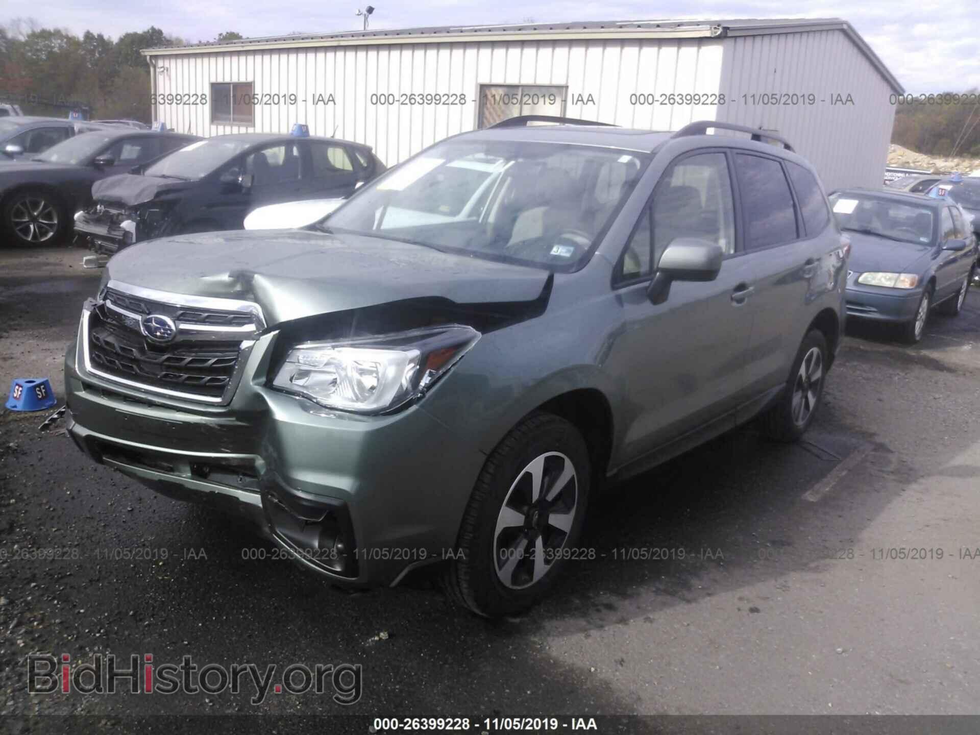 2017 SUBARU FORESTER - VIN: JF2SJAEC2HH522111 - Фото 2