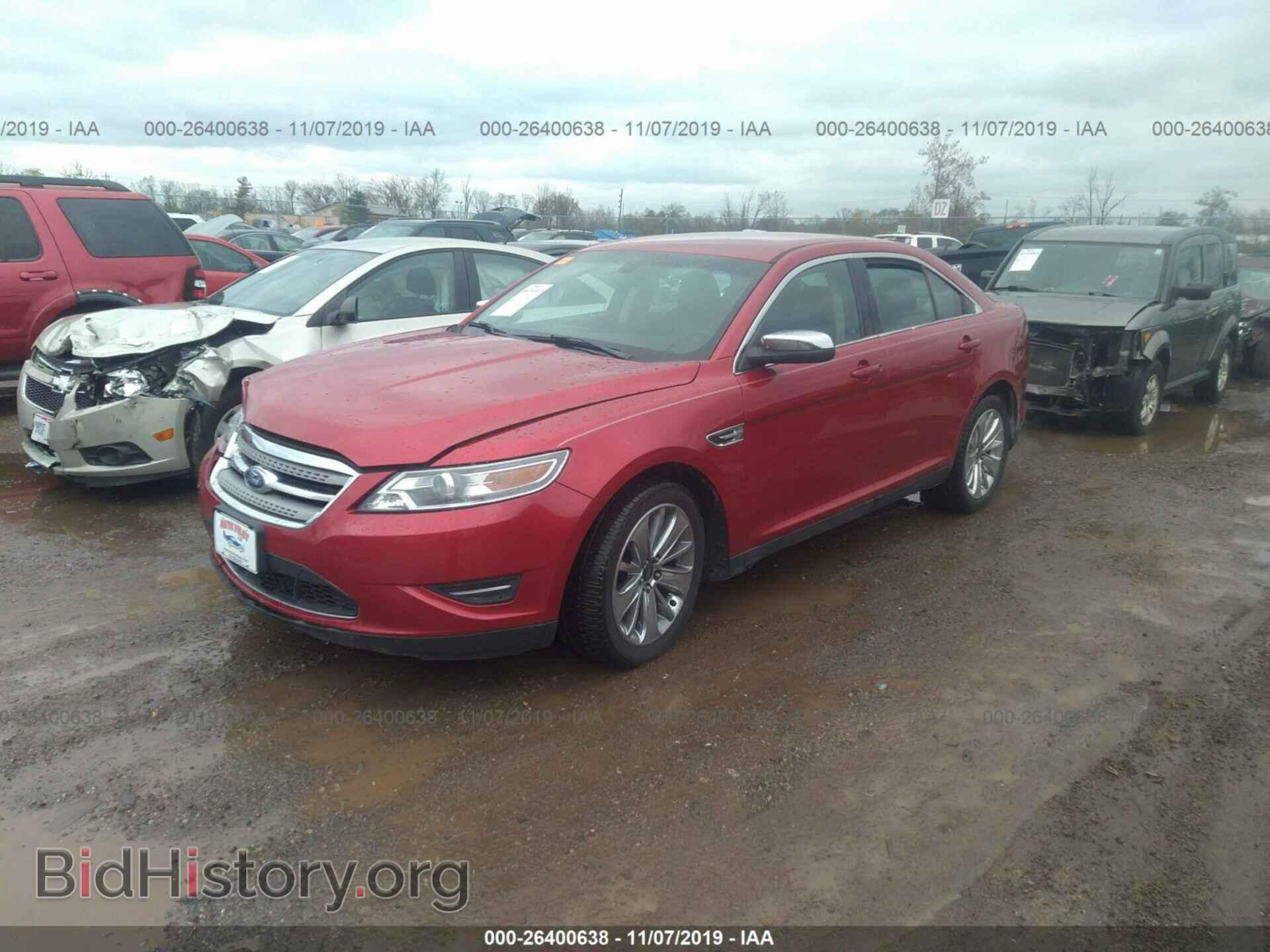 2011 FORD TAURUS - VIN: 1FAHP2FW8BG158351 - Фото 2