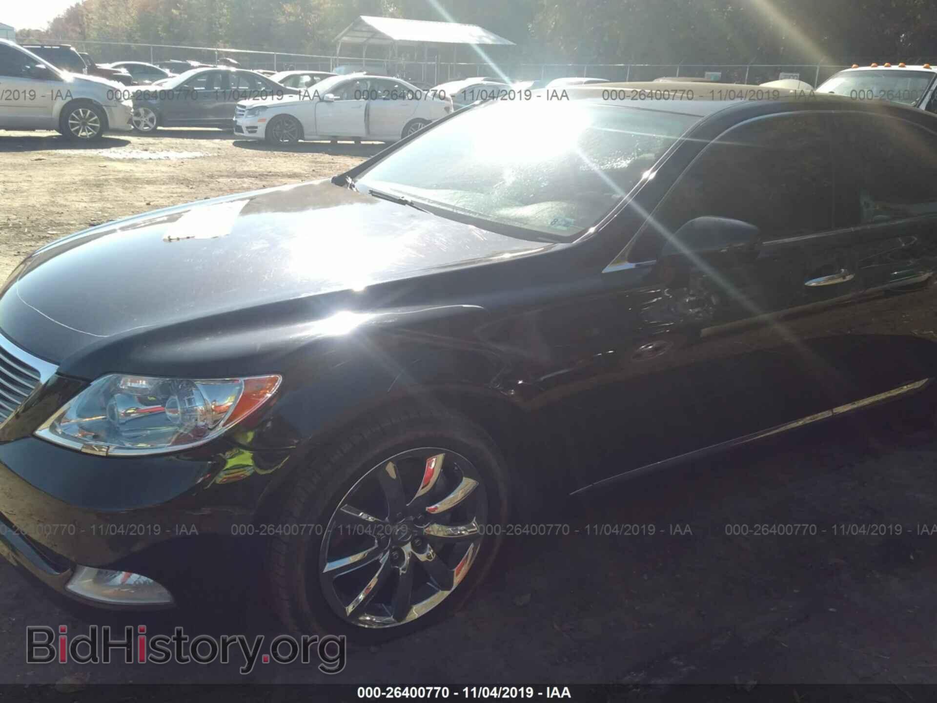 2009 LEXUS LS - VIN: JTHBL46F495085734 - Фото 2