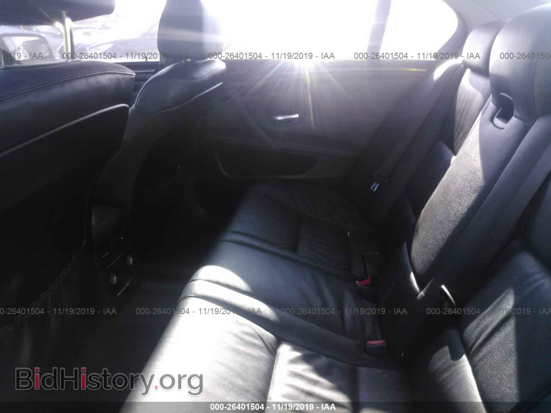 2008 BMW 528 - VIN: WBANU53558CT08237 - Фото 8