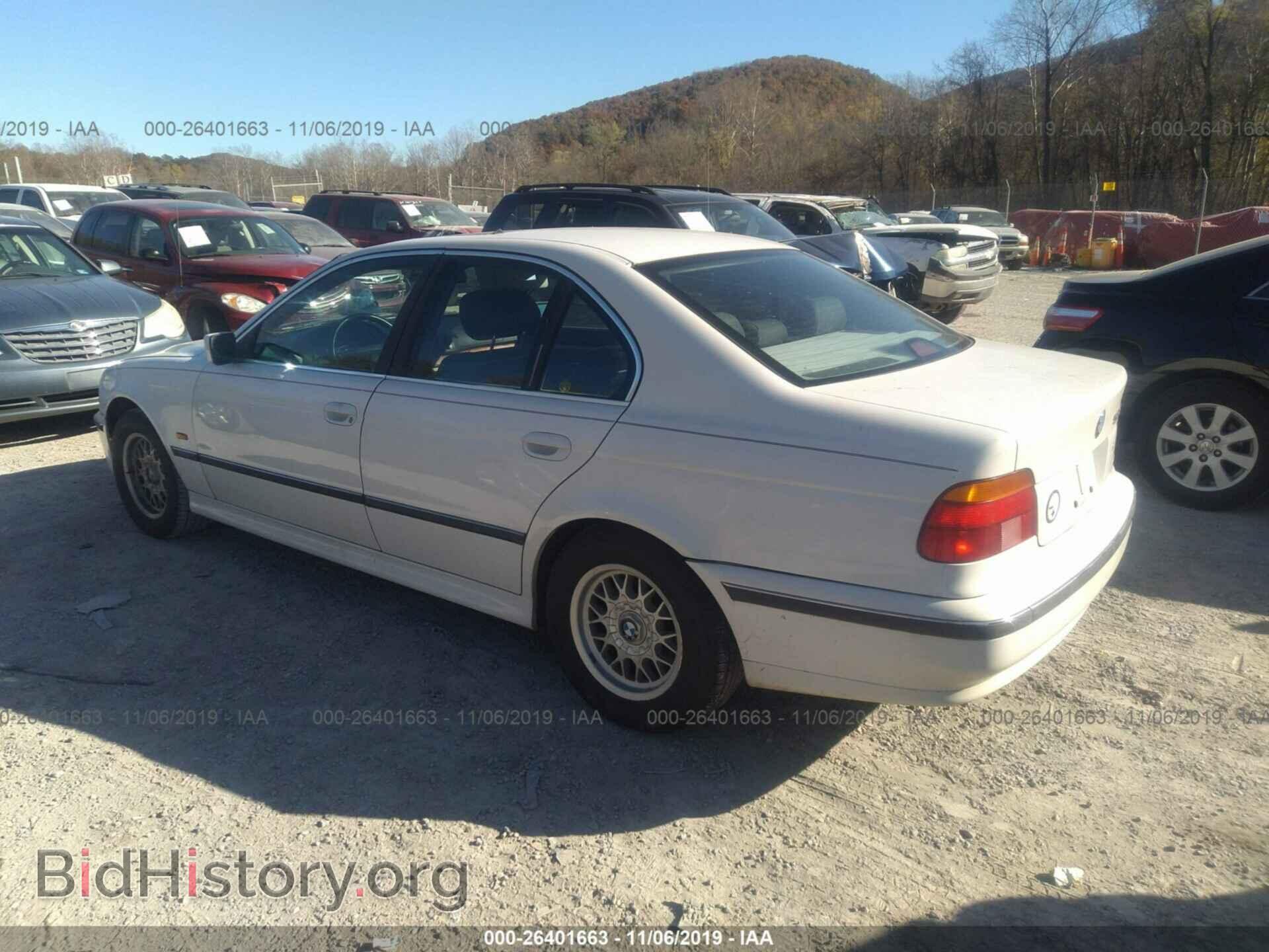 1997 BMW 528 - VIN: WBADD6325VBW27775 - Photo 3