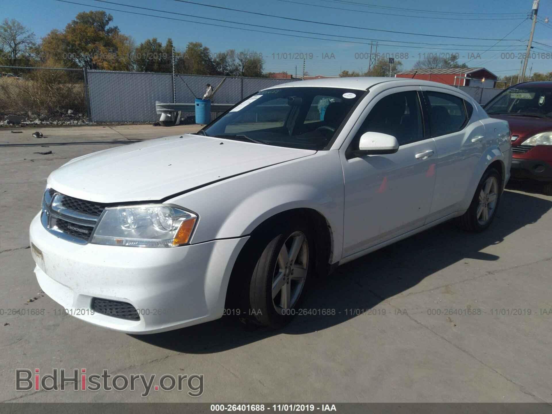 2011 DODGE AVENGER - VIN: 1B3BD1FB0BN573208 - Фото 2