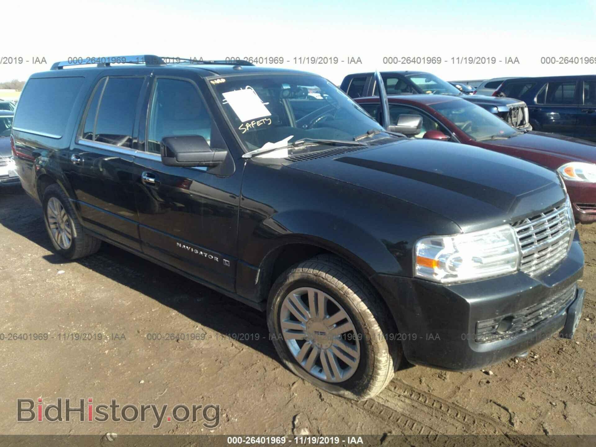 Photo 5LMJJ3J53BEJ01237 - LINCOLN NAVIGATOR L 2011