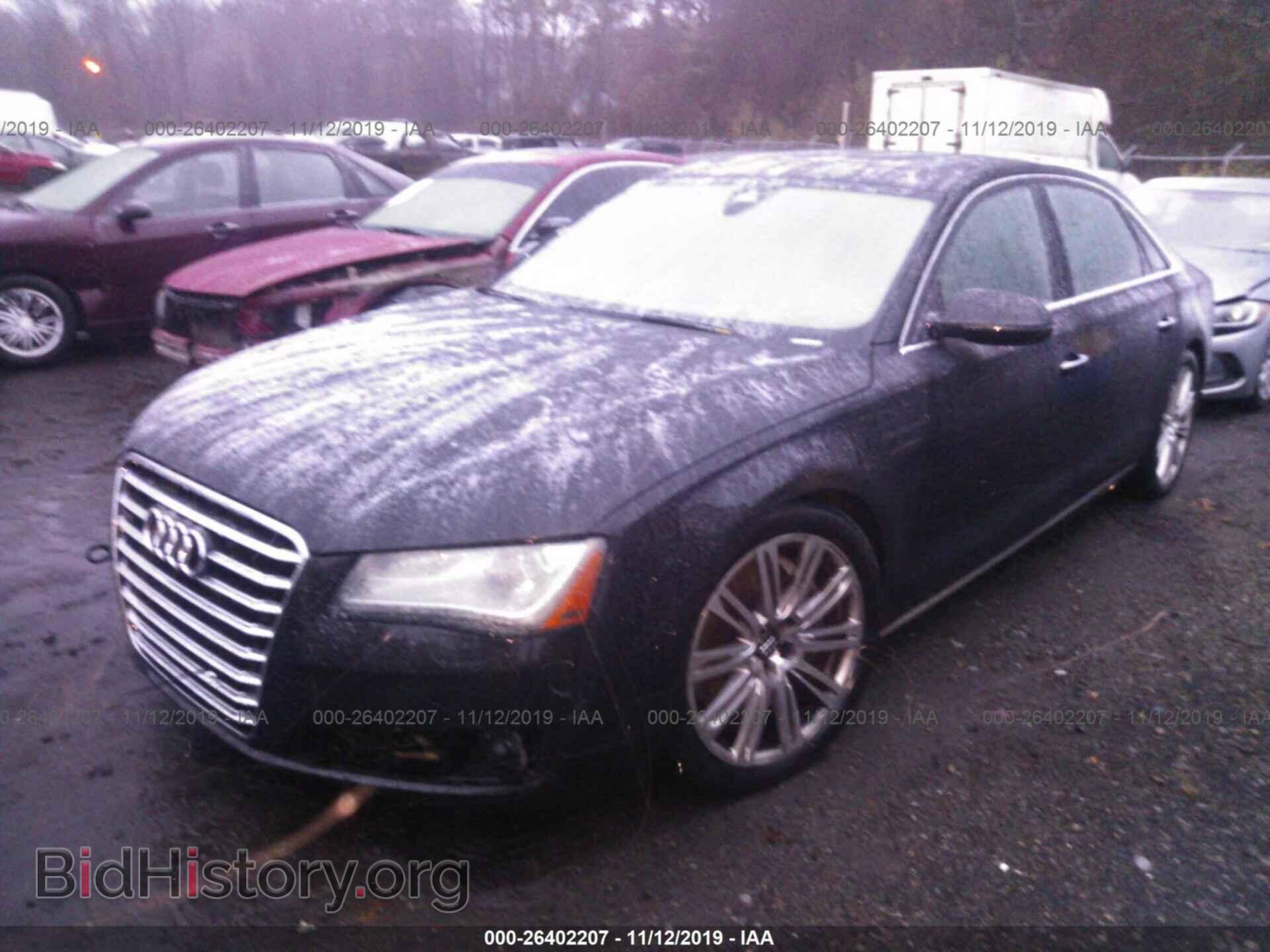 2011 AUDI A8 - VIN: WAURVAFD5BN022524 - Фото 2