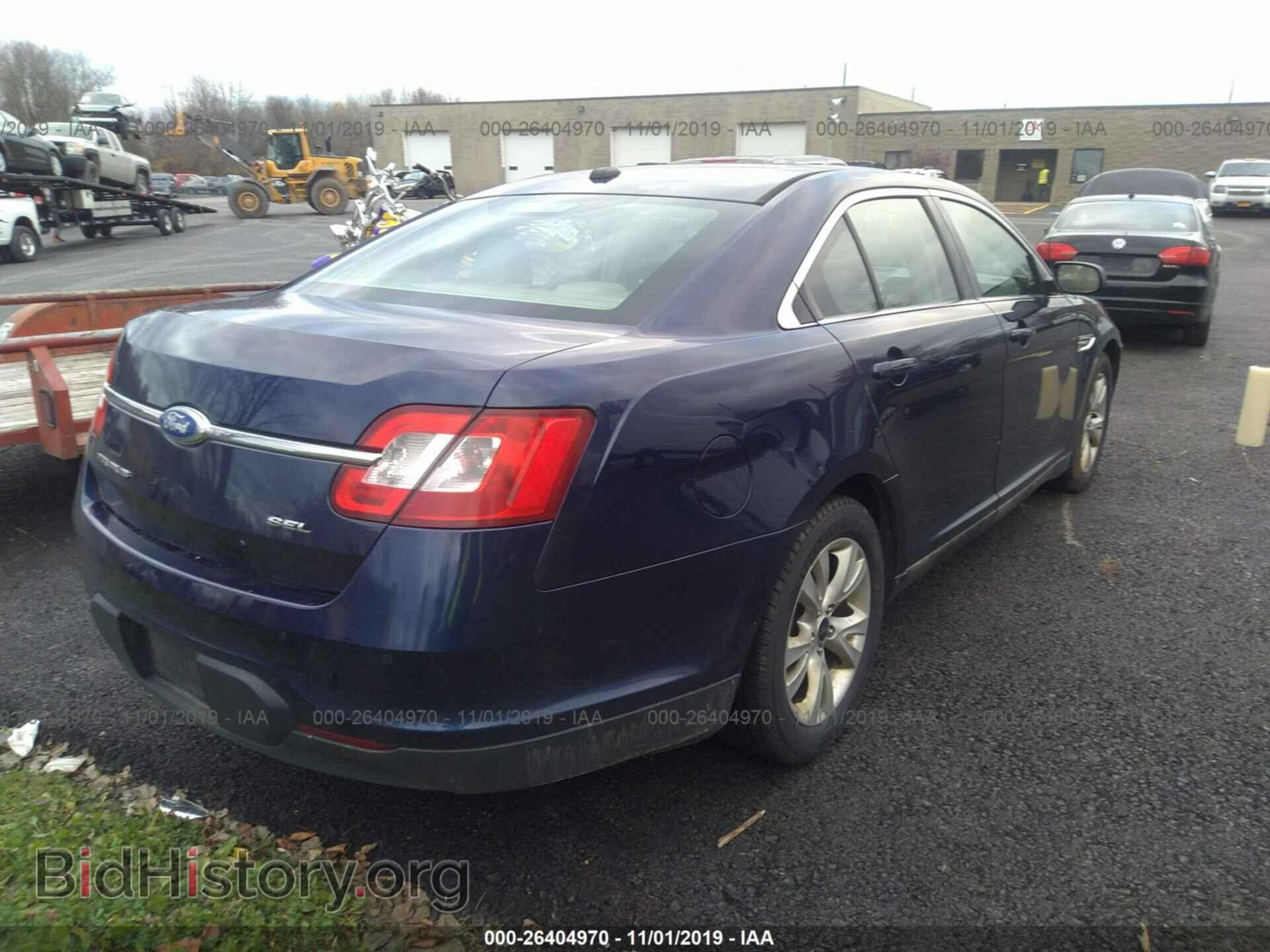 2011 FORD TAURUS - VIN: 1FAHP2EW1BG172156 - Фото 4