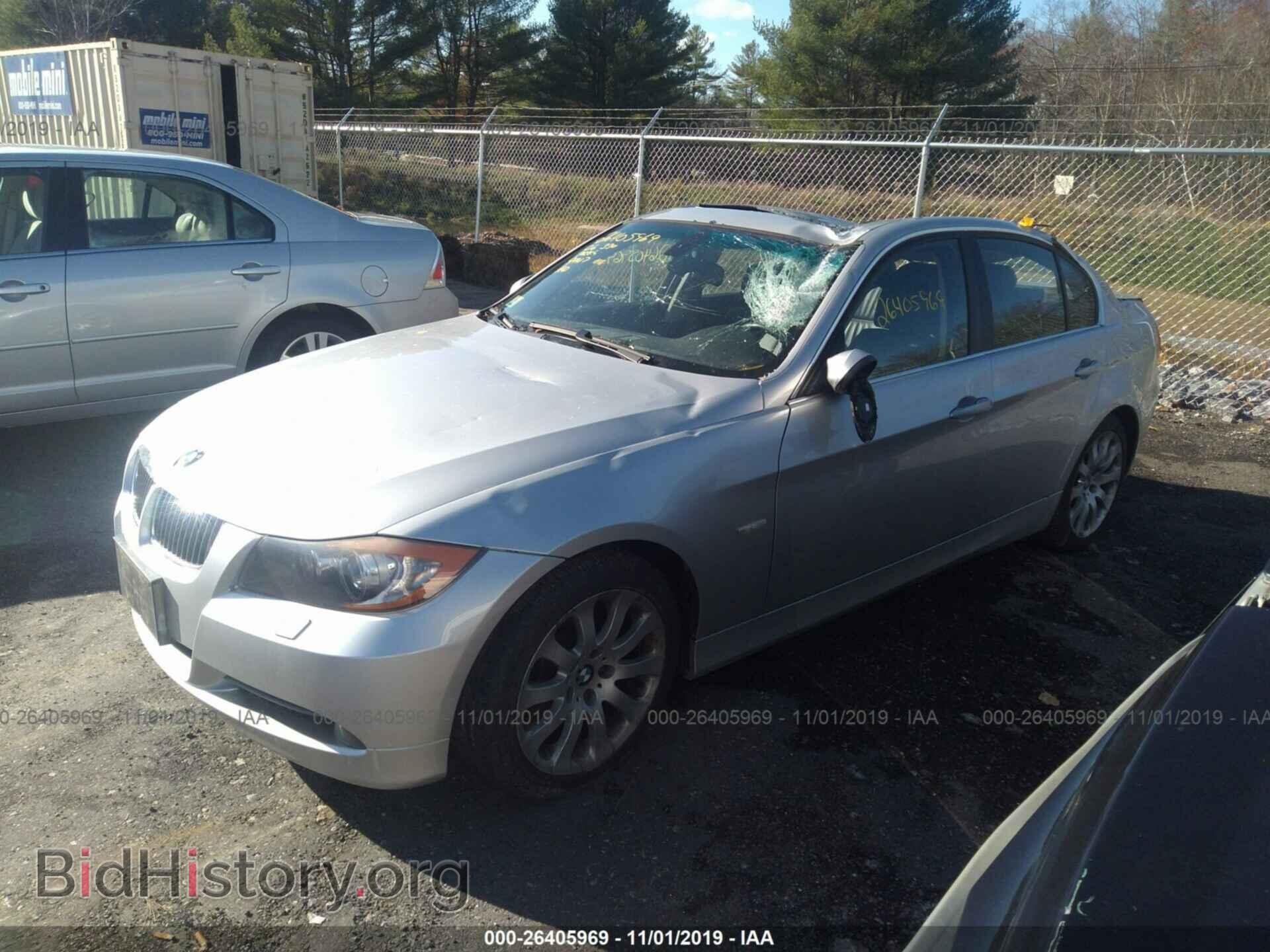 2006 BMW 330 - VIN: WBAVD33516KV60879 - Фото 2