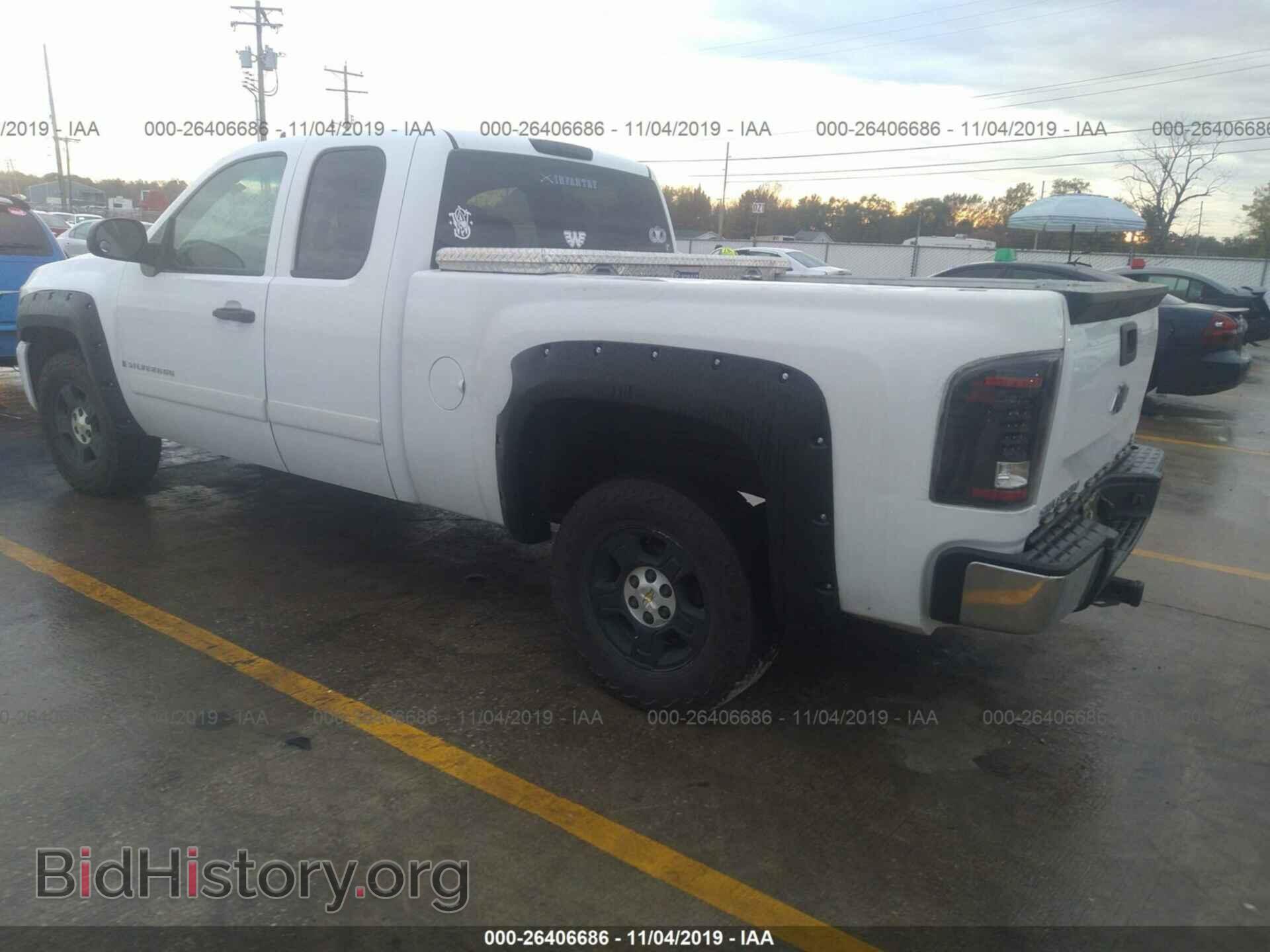2007 CHEVROLET SILVERADO - VIN: 2GCEC19C171641186 - Фото 3