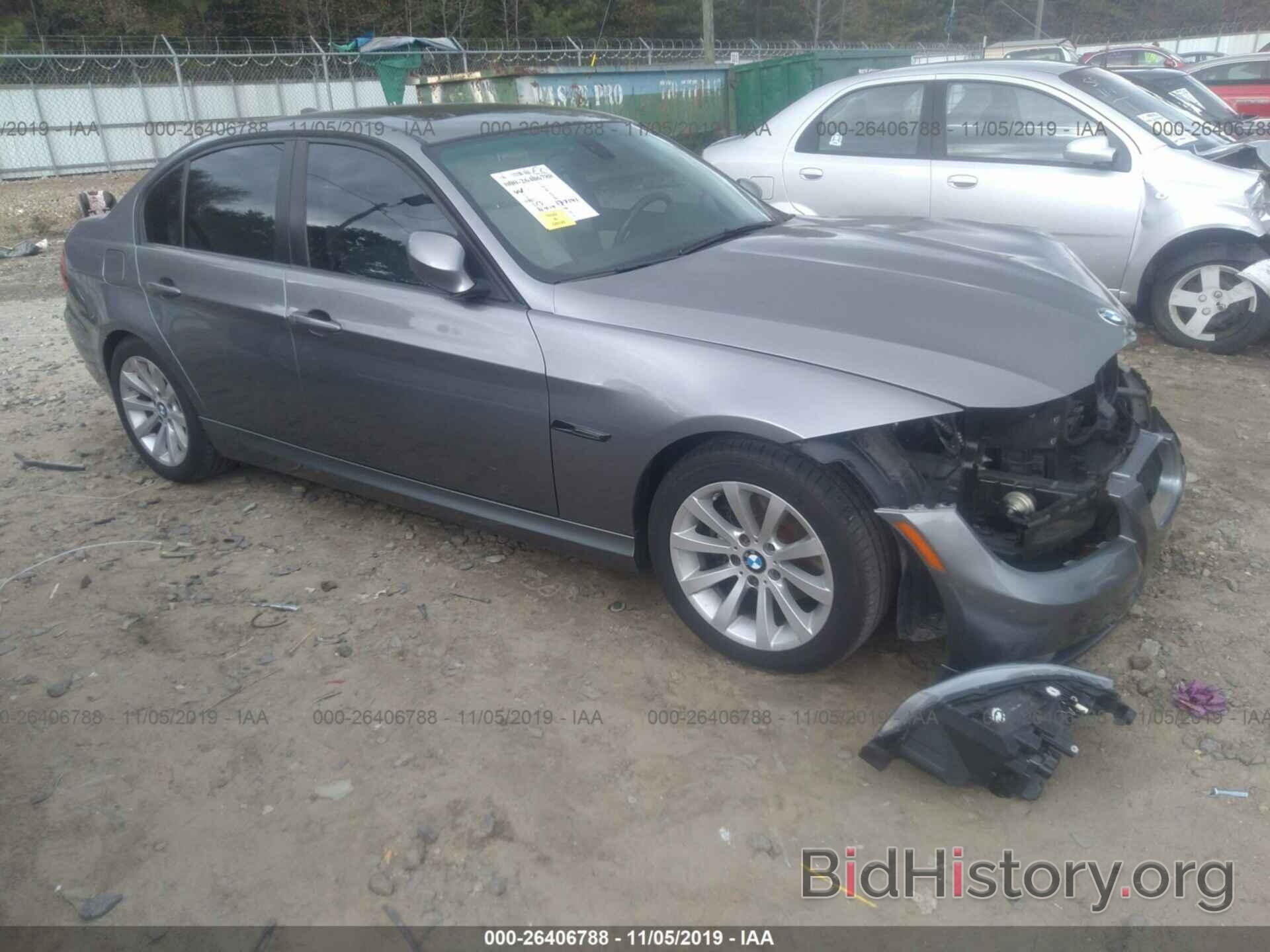 Photo WBAPH7C59BE679647 - BMW 328 2011