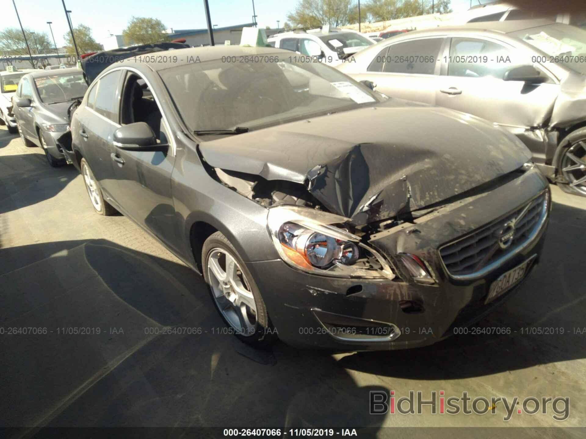 Photo YV1612FH2D2206585 - VOLVO S60 2013