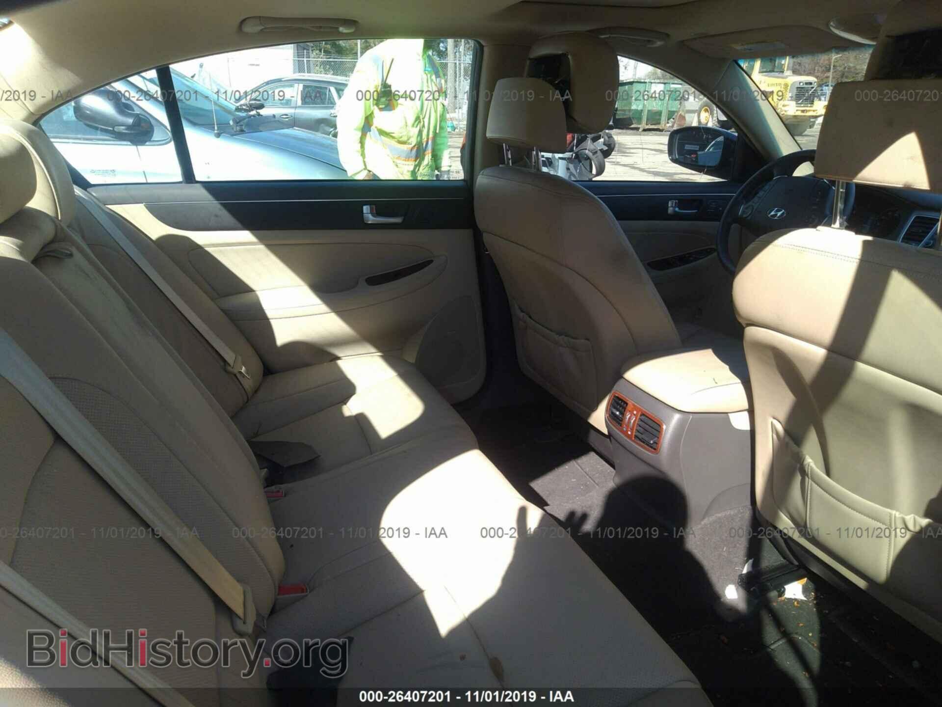 2012 HYUNDAI GENESIS - VIN: KMHGC4DD4CU160661 - Photo 8
