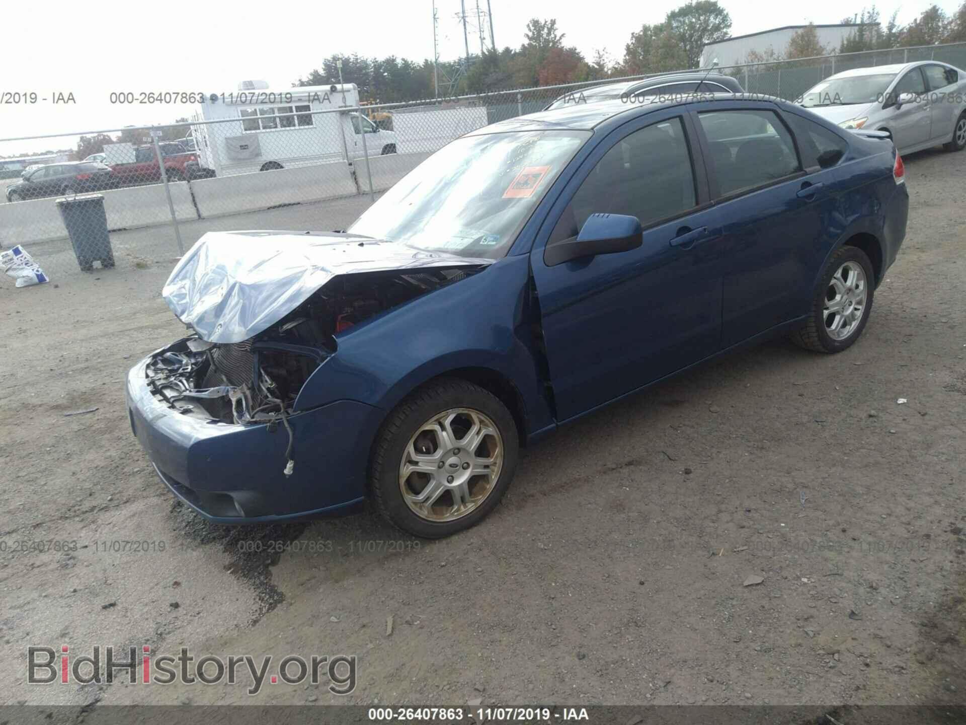 2009 FORD FOCUS - VIN: 1FAHP36N99W243535 - Фото 2
