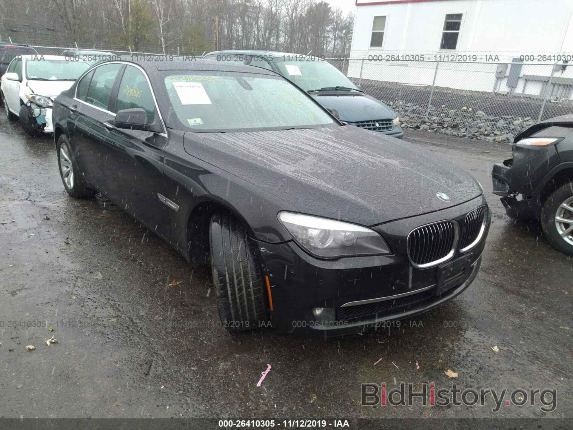 Фотография WBAKC6C55AC393369 - BMW 750 2010