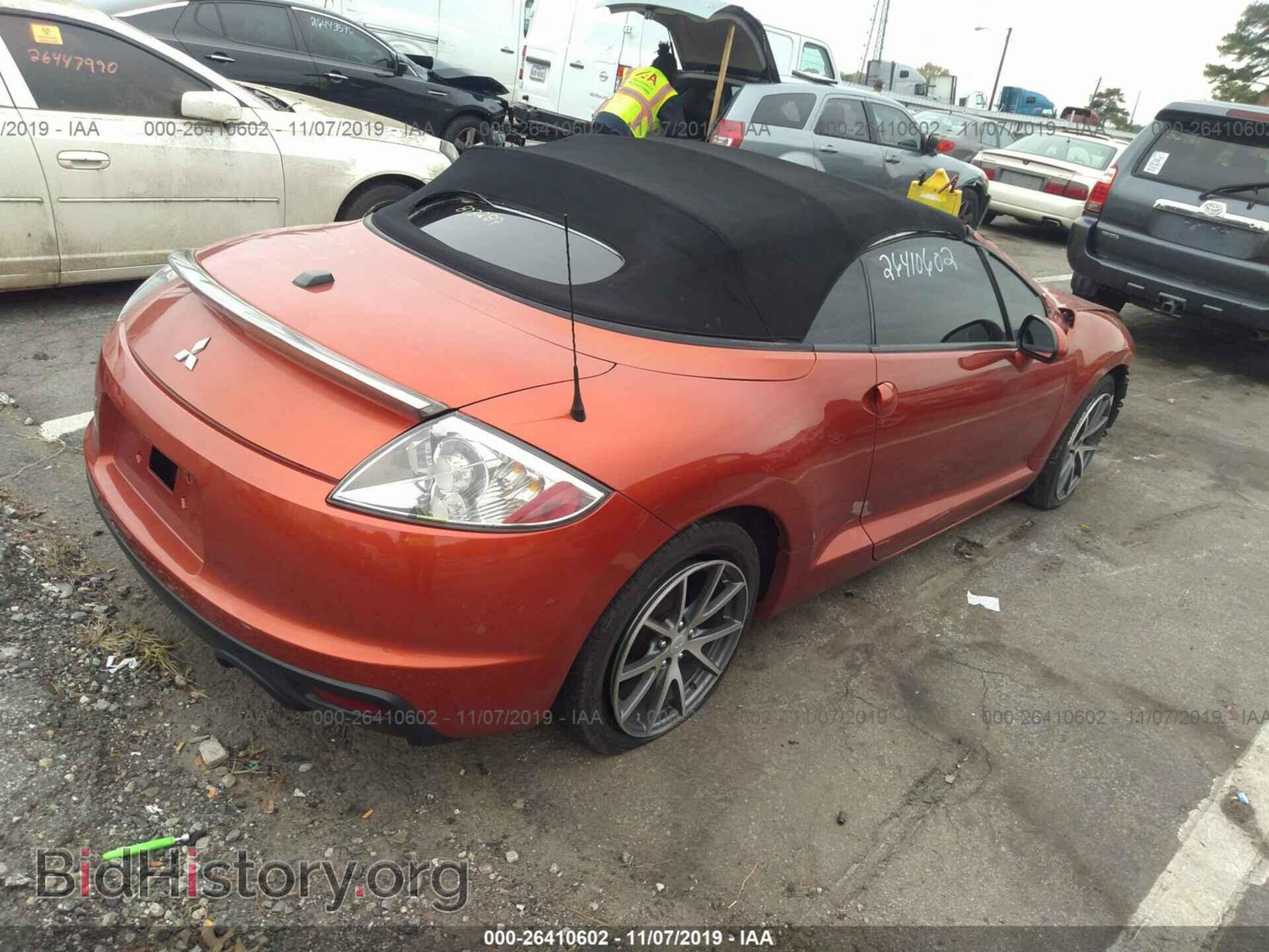 2011 MITSUBISHI ECLIPSE - VIN: 4A37L5EF6BE009823 - Photo 4
