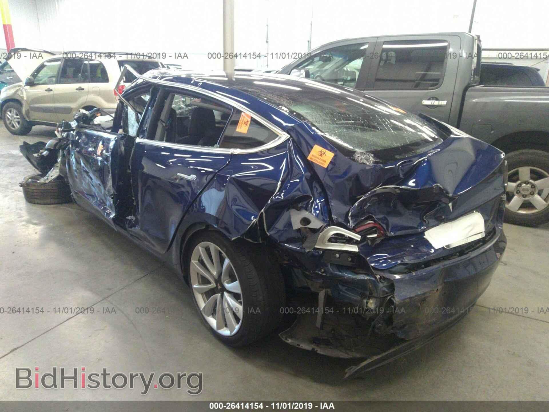 2018 TESLA MODEL 3 - VIN: 5YJ3E1EA9JF038304 - Фото 3