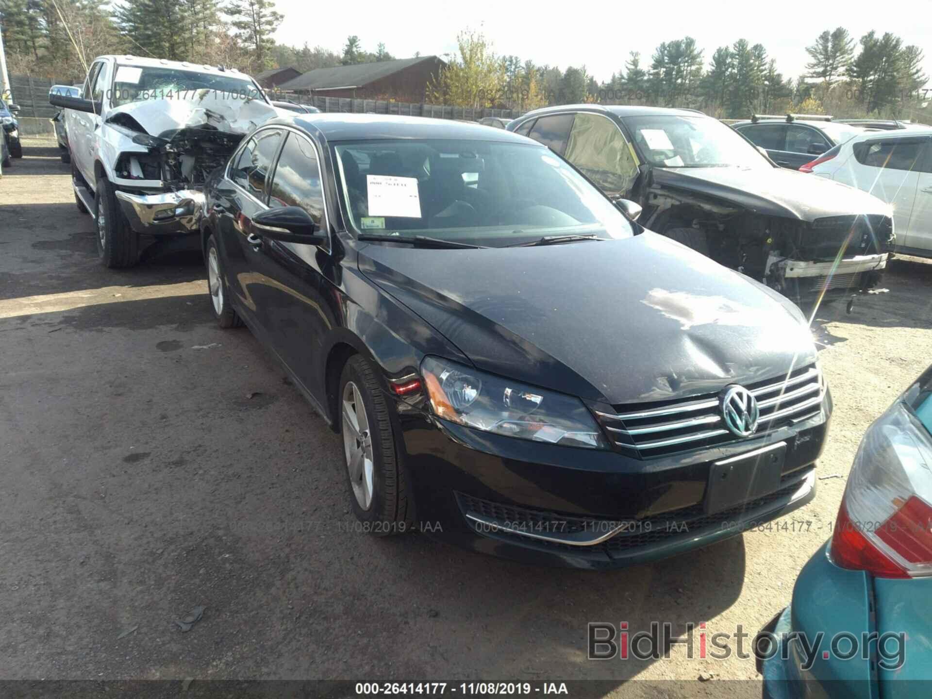 Photo 1VWBP7A38CC035200 - VOLKSWAGEN PASSAT 2012