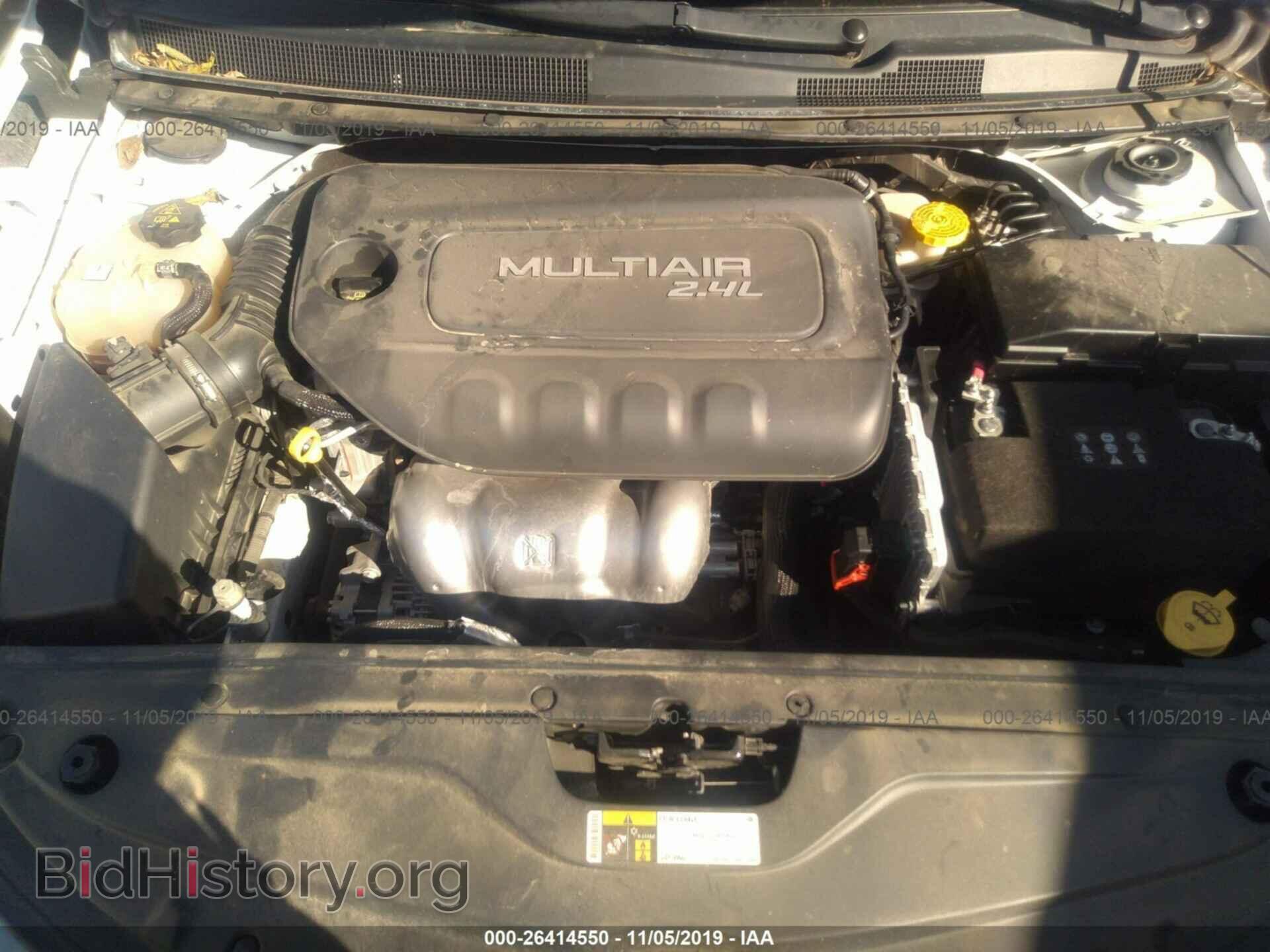 2015 CHRYSLER 200 - VIN: 1C3CCCAB1FN683333 - Фото 10