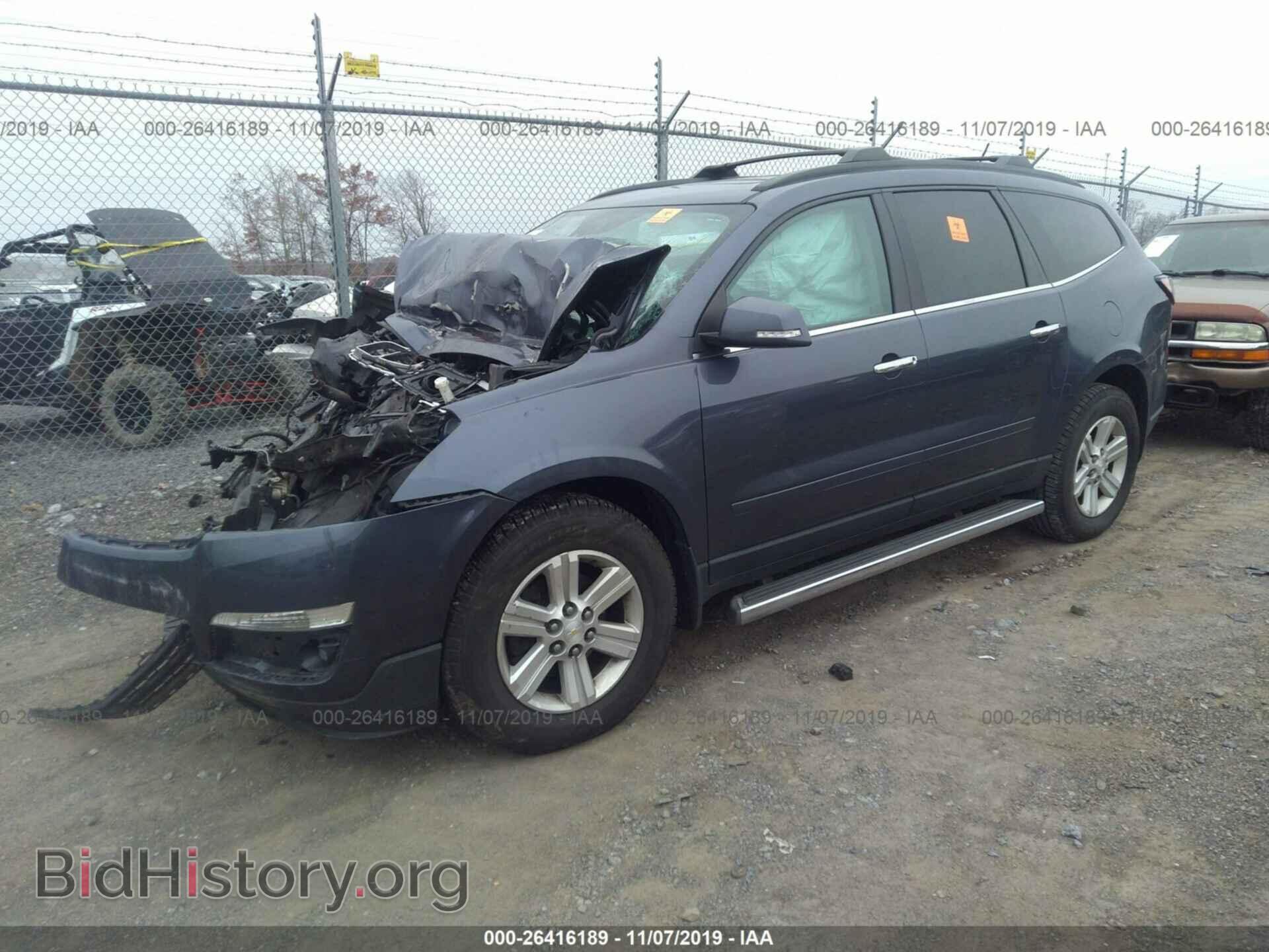 2014 CHEVROLET TRAVERSE - VIN: 1GNKVHKD0EJ217534 - Фото 2