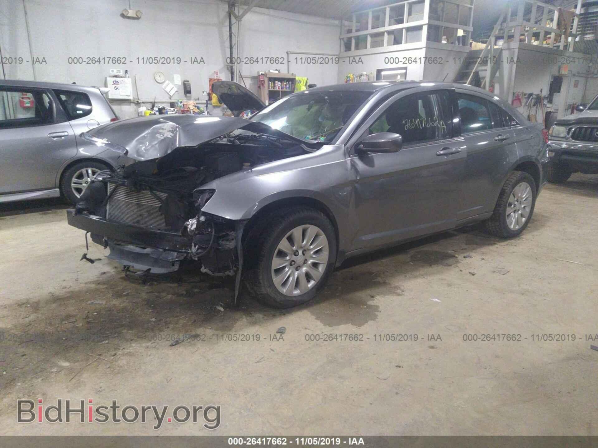 2013 CHRYSLER 200 - VIN: 1C3CCBAG8DN724219 - Photo 2