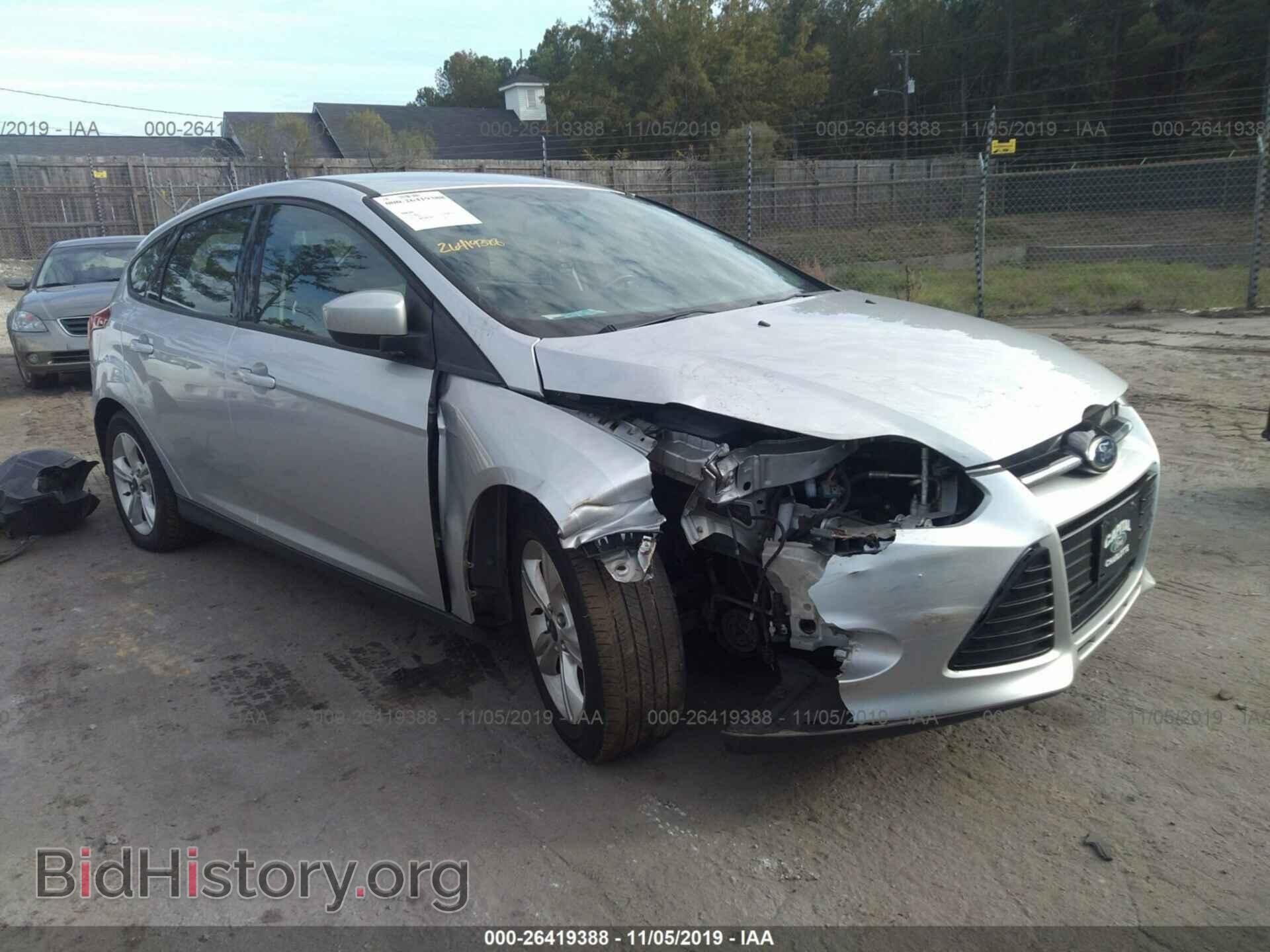 Photo 1FAHP3K23CL287454 - FORD FOCUS 2012